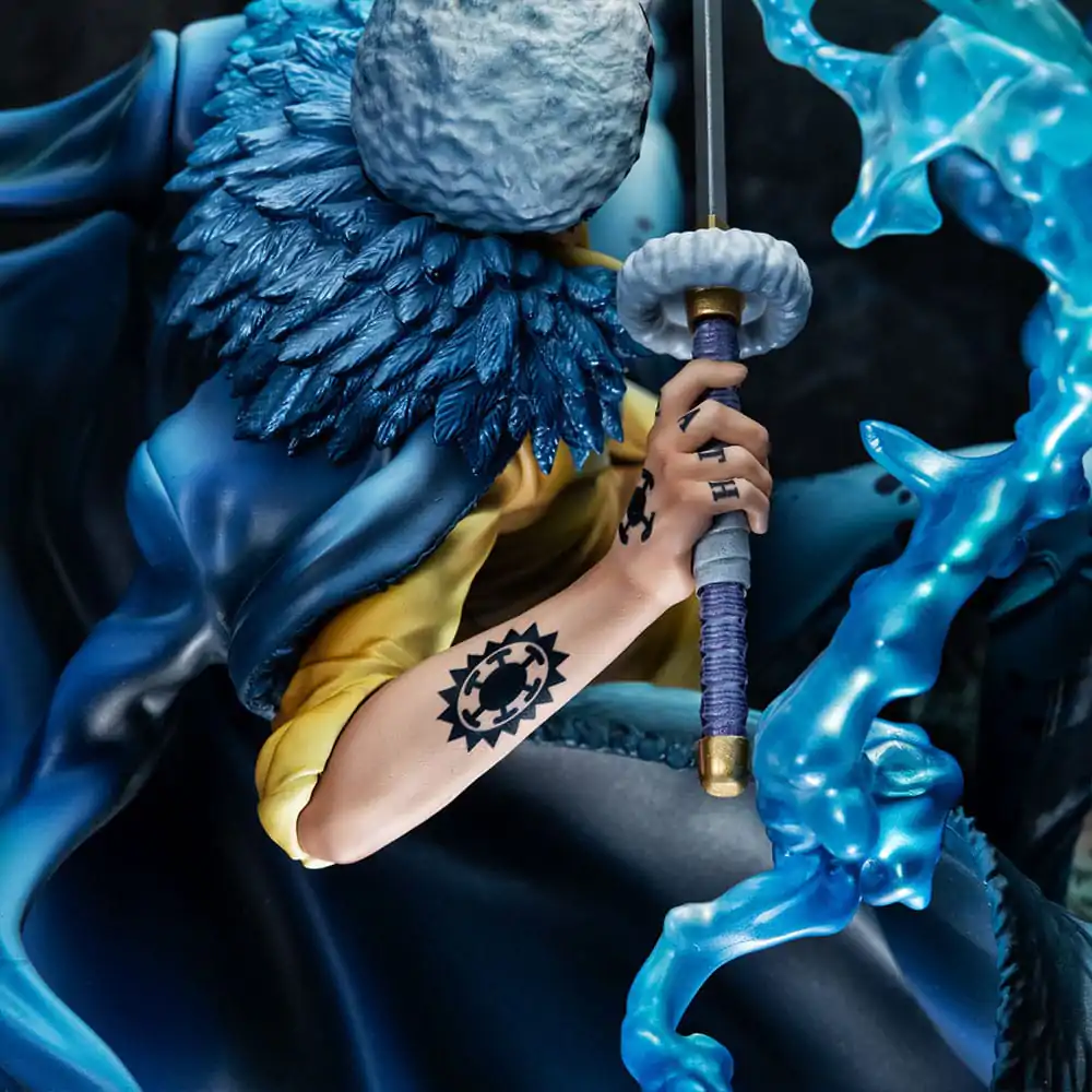 One Piece Portrait Of Pirates WA-MAXIMUM PVC Statue Trafalgar Law The Surgeon of Death Awaken Ver. 27 cm product photo