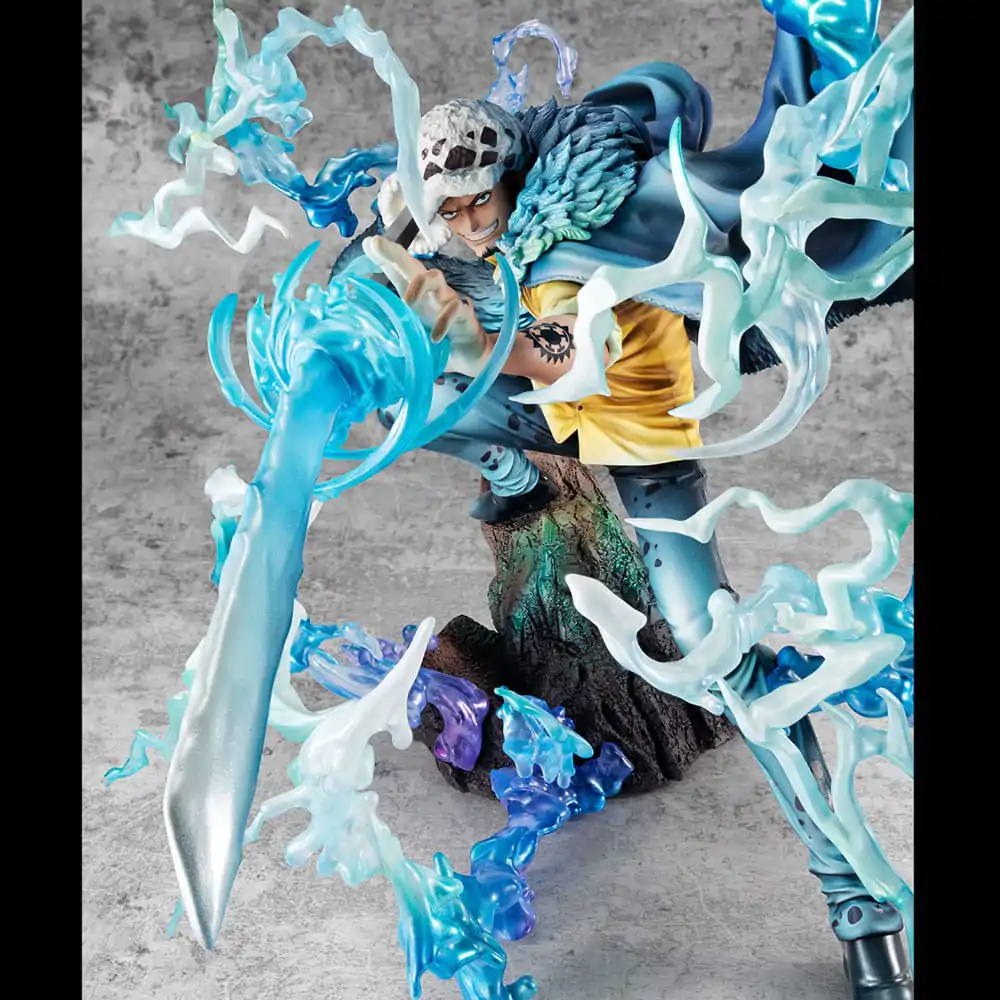 One Piece Portrait Of Pirates WA-MAXIMUM PVC Statue Trafalgar Law The Surgeon of Death Awaken Ver. 27 cm product photo