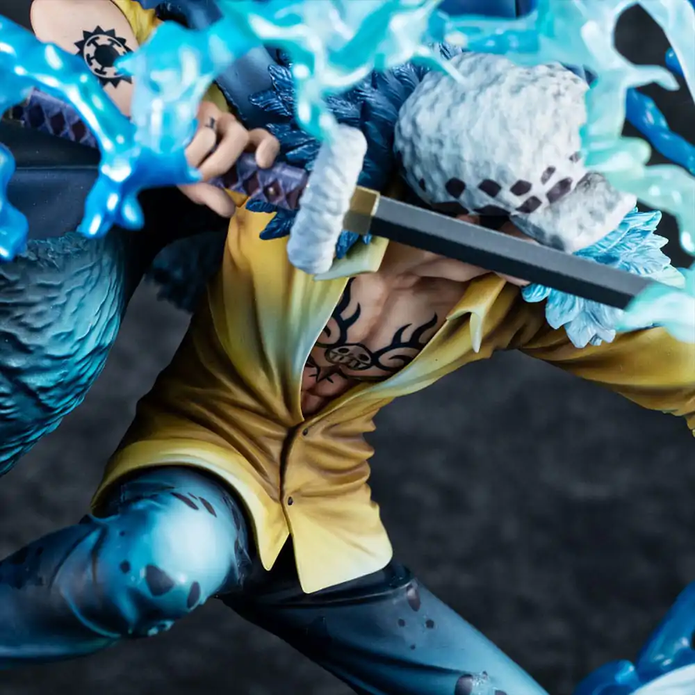 One Piece Portrait Of Pirates WA-MAXIMUM PVC Statue Trafalgar Law The Surgeon of Death Awaken Ver. 27 cm product photo