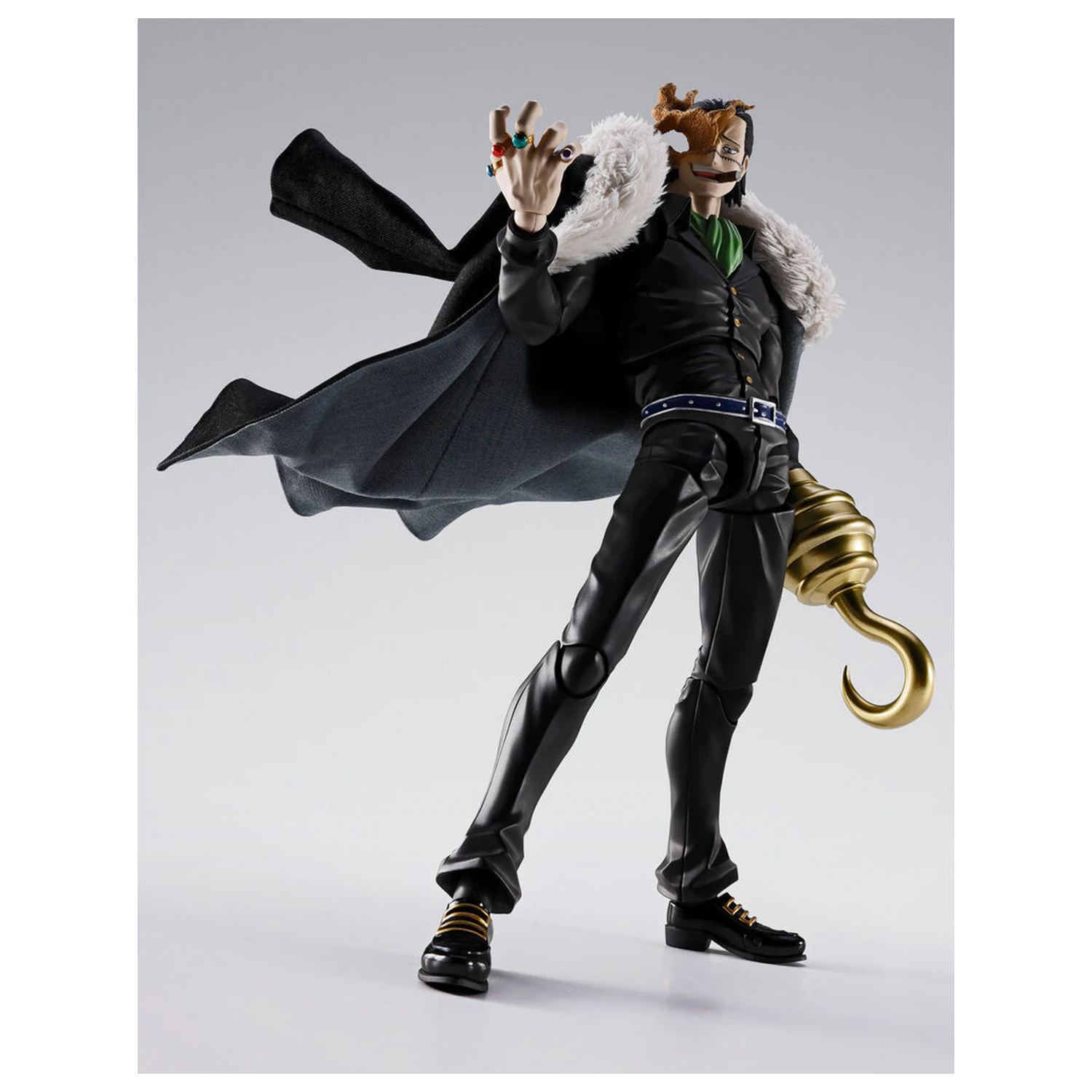 One Piece Sir Crocodile Marineford S.H. Figuarts figure 18cm product photo