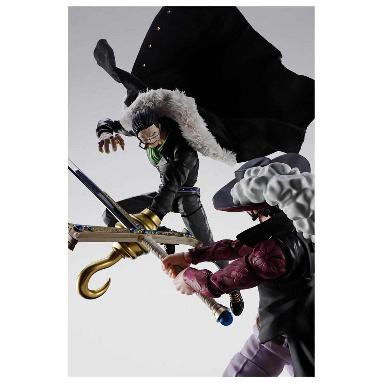 One Piece Sir Crocodile Marineford S.H. Figuarts figure 18cm product photo