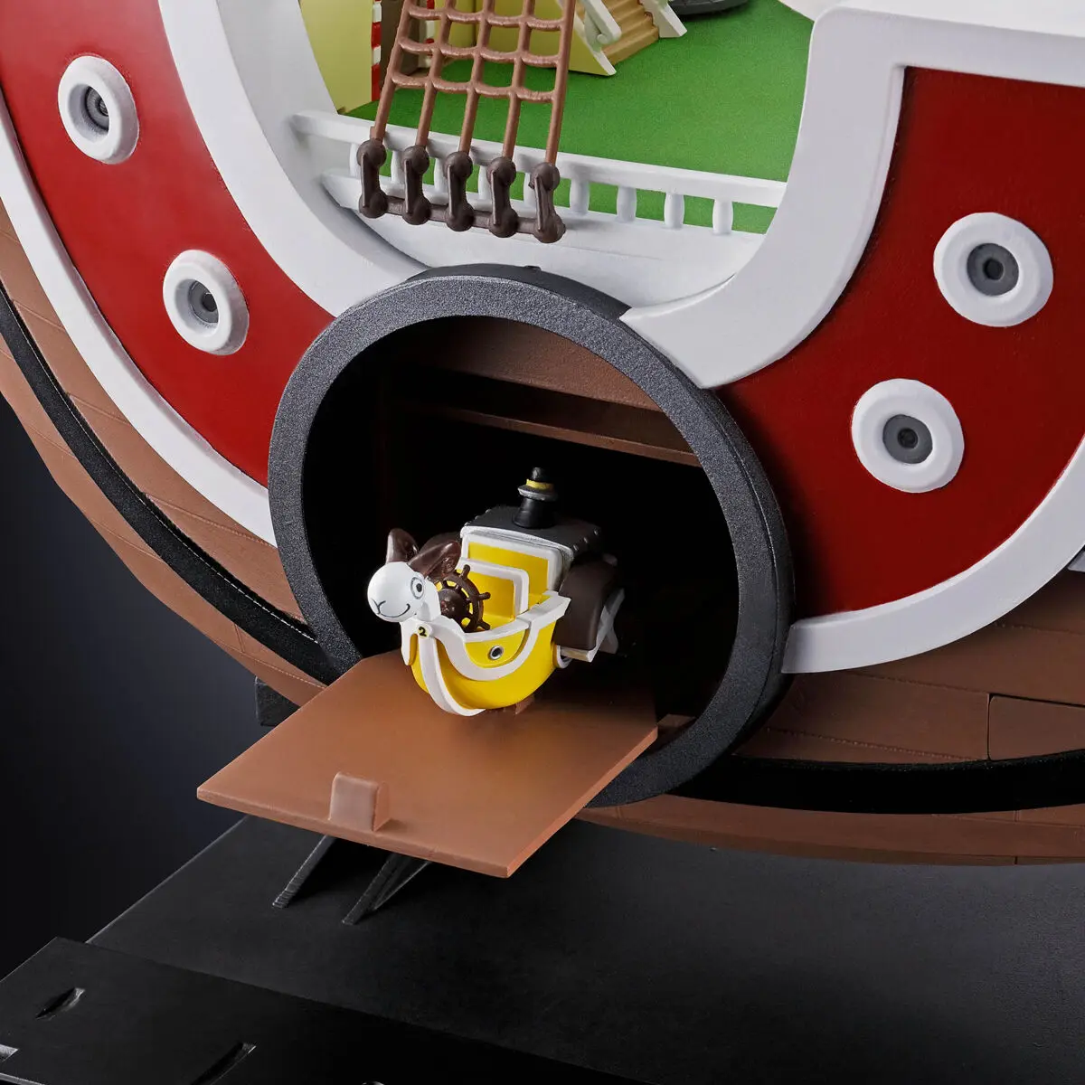 One Piece Chogokin Diecast Model Thousand Sunny 38 cm product photo