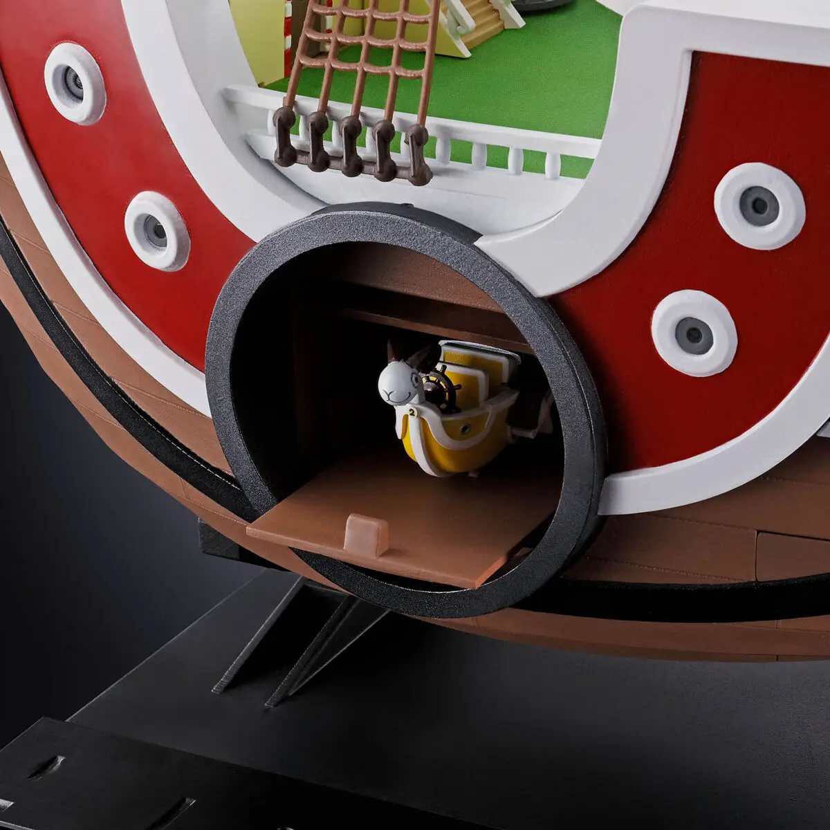 One Piece Chogokin Diecast Model Thousand Sunny 38 cm product photo