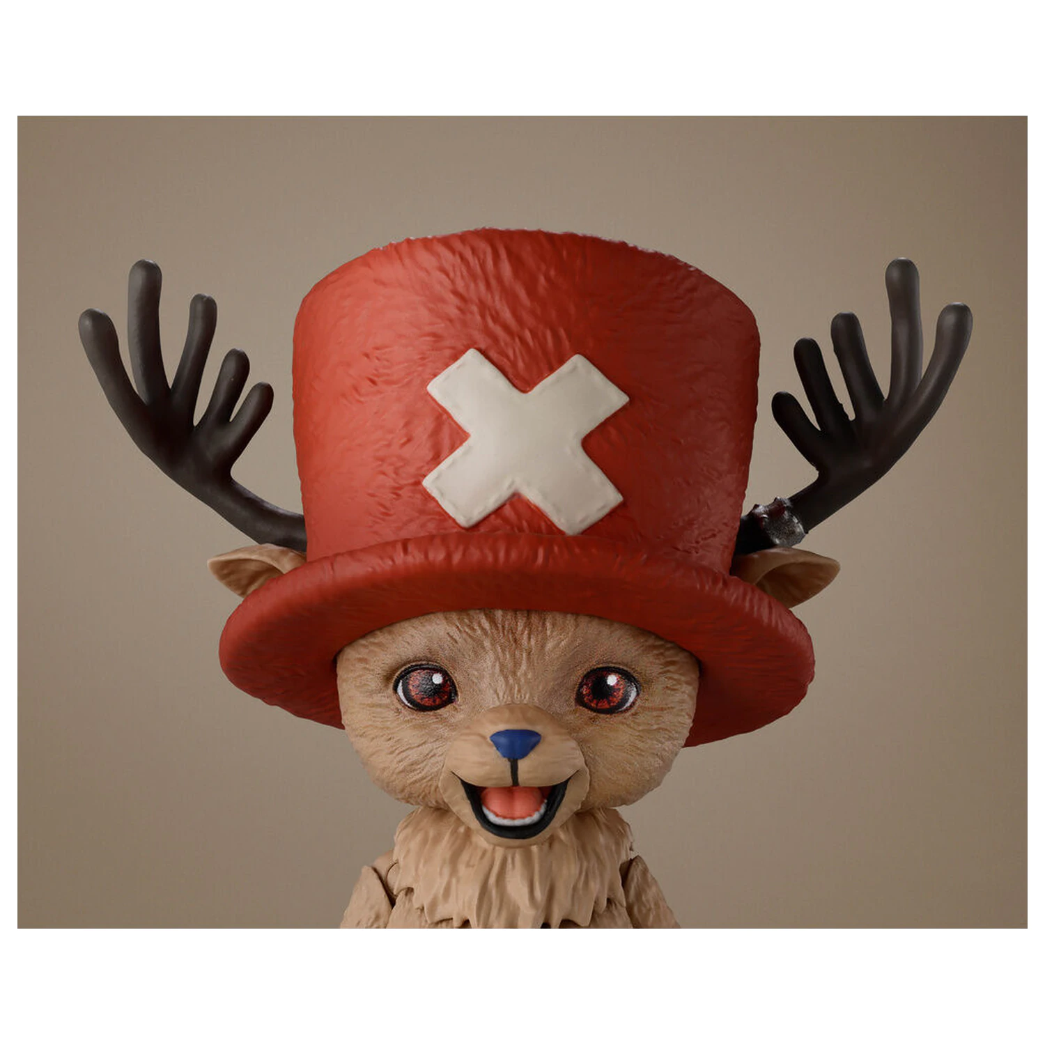 One Piece Tony Tony Chopper S.H. Figuarts figure 8cm product photo