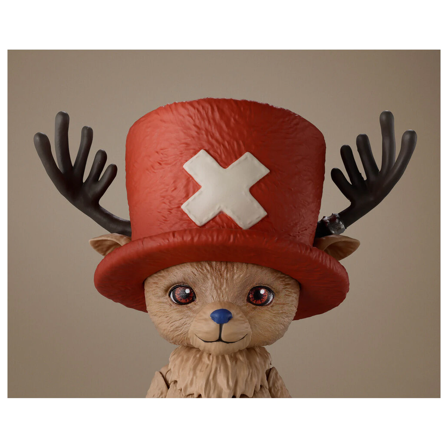 One Piece Tony Tony Chopper S.H. Figuarts figure 8cm product photo