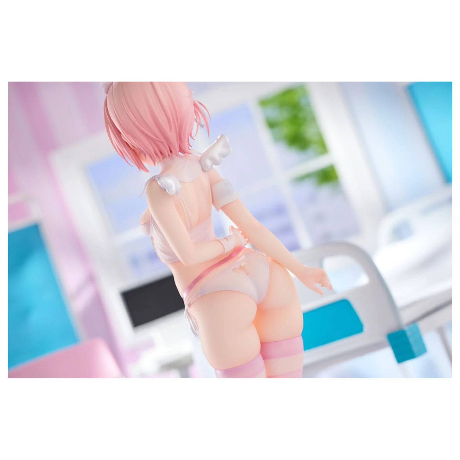 Original Character Statue 1/6 Suzu Illustrated by Kuma 4-gou 27 cm      product photo