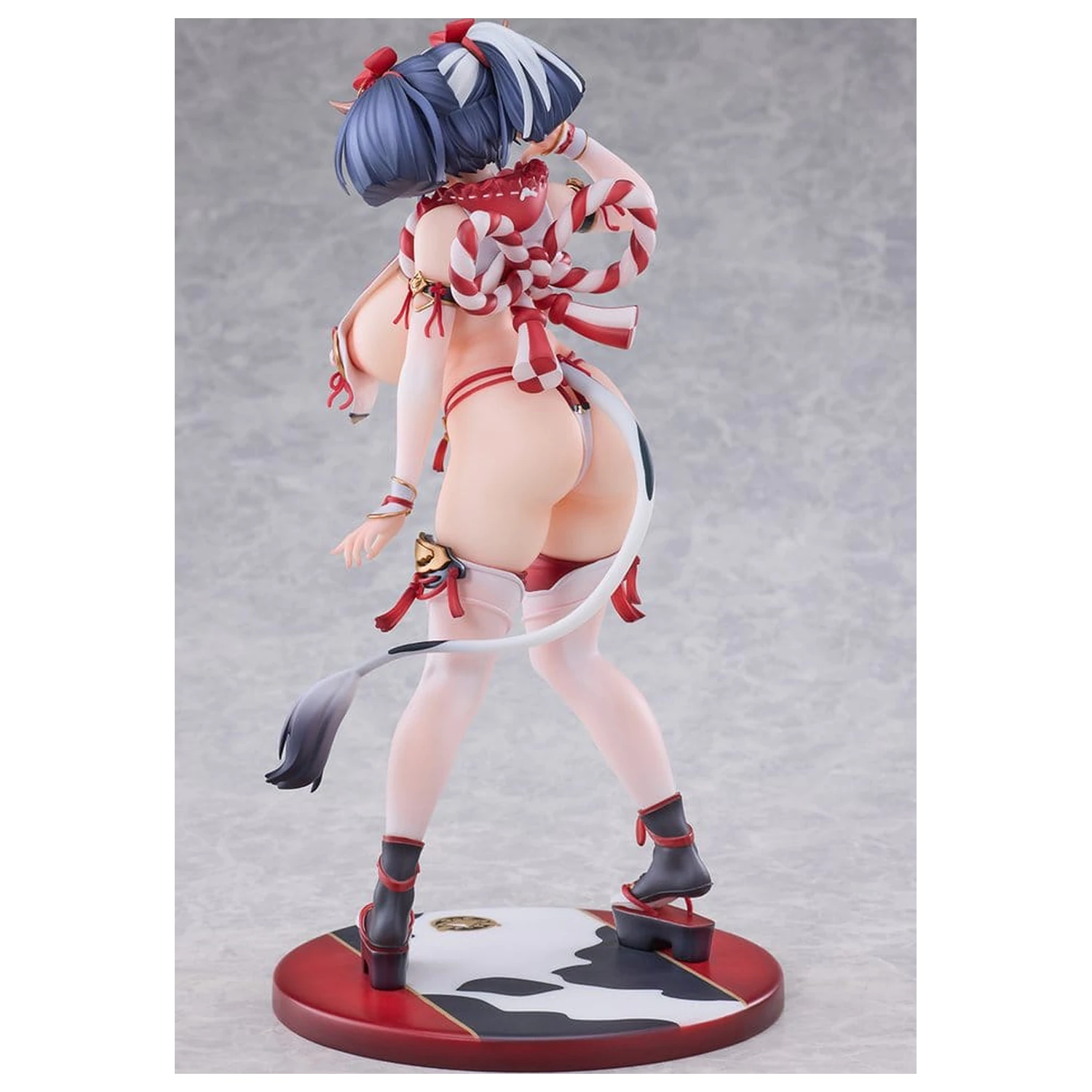 Original Character PVC Figure 1/6 Ushi-chan Illustration by u-suke 28 cm product photo