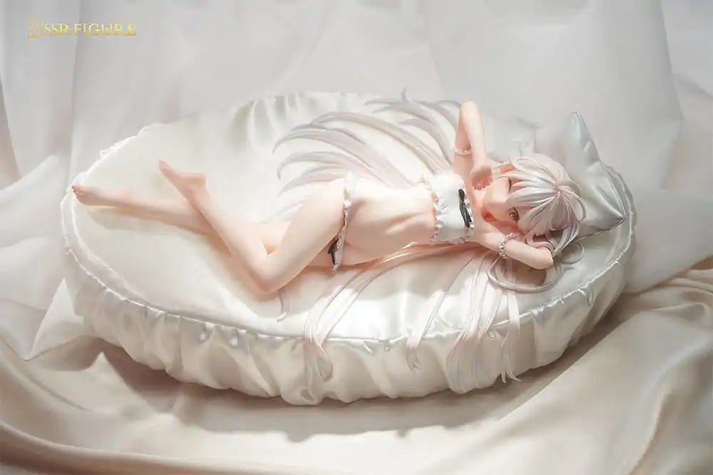 Original Character PVC Statue 1/7 Wakening White Haired-Chan Illustration by Hayashi Kewi 11 cm termékfotó