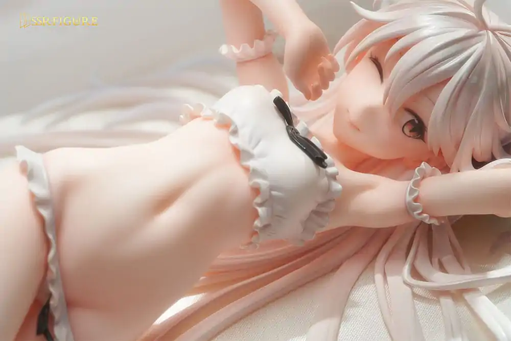 Original Character PVC Statue 1/7 Wakening White Haired-Chan Illustration by Hayashi Kewi 11 cm termékfotó