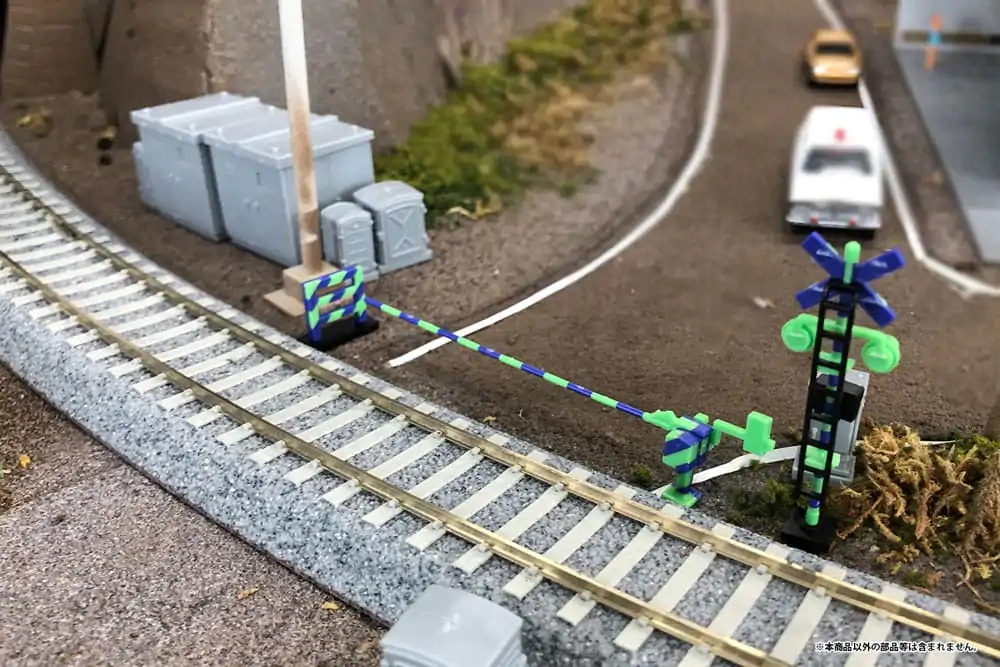 Original Character 1/80 Plastic Model Kit 1/80 Railway Crossing (Green×Blue) 5 cm product photo
