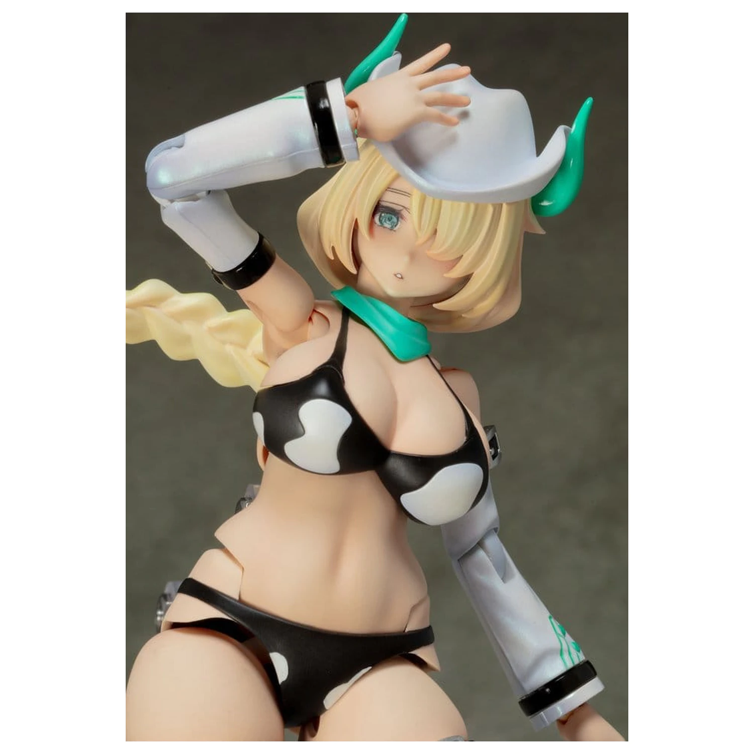 Original Character Plastic Model Kit AlienDress Quatre 16 cm product photo