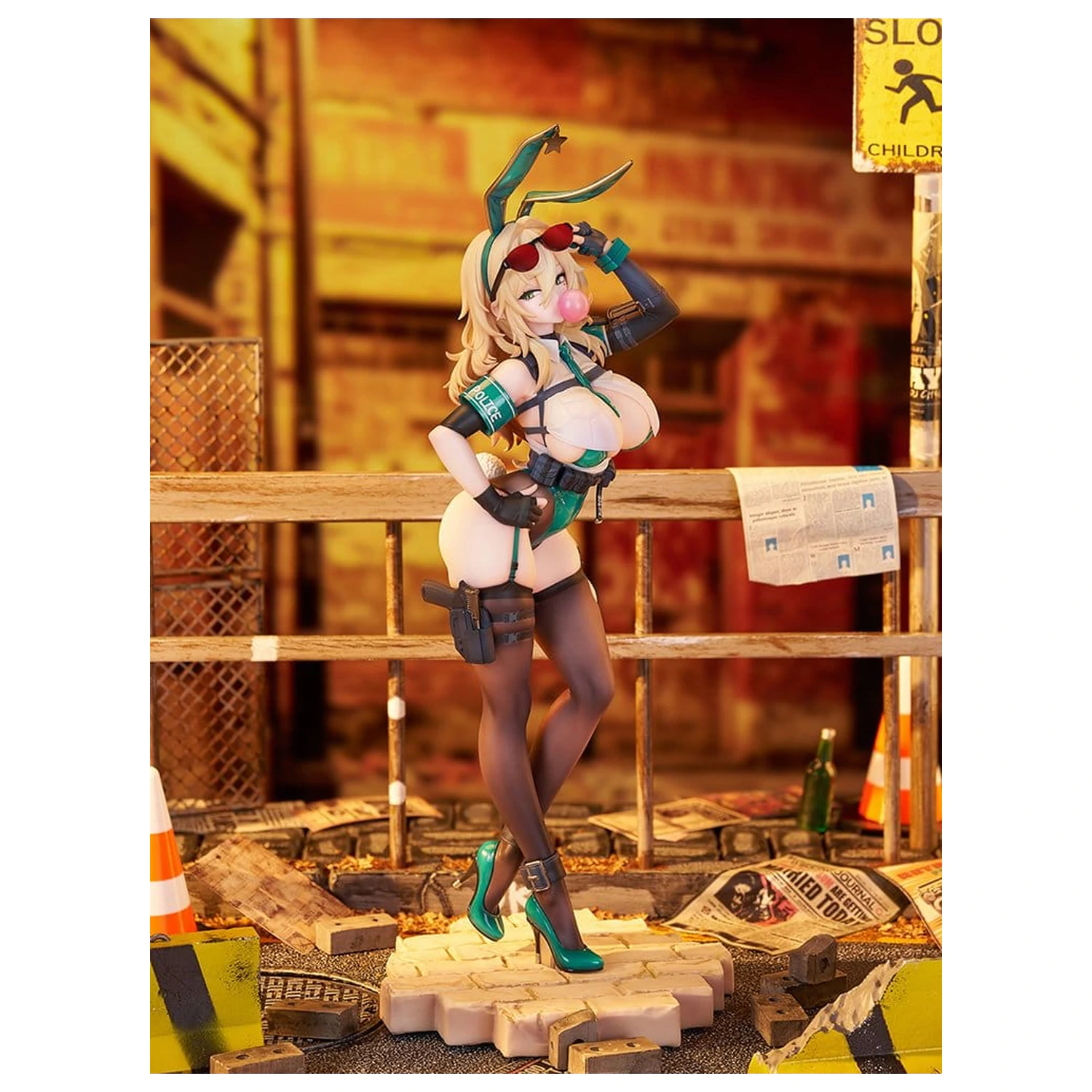 Original Character Figure 1/6 Bunny Cops 01 Illustration by CheLA77 30 cm product photo