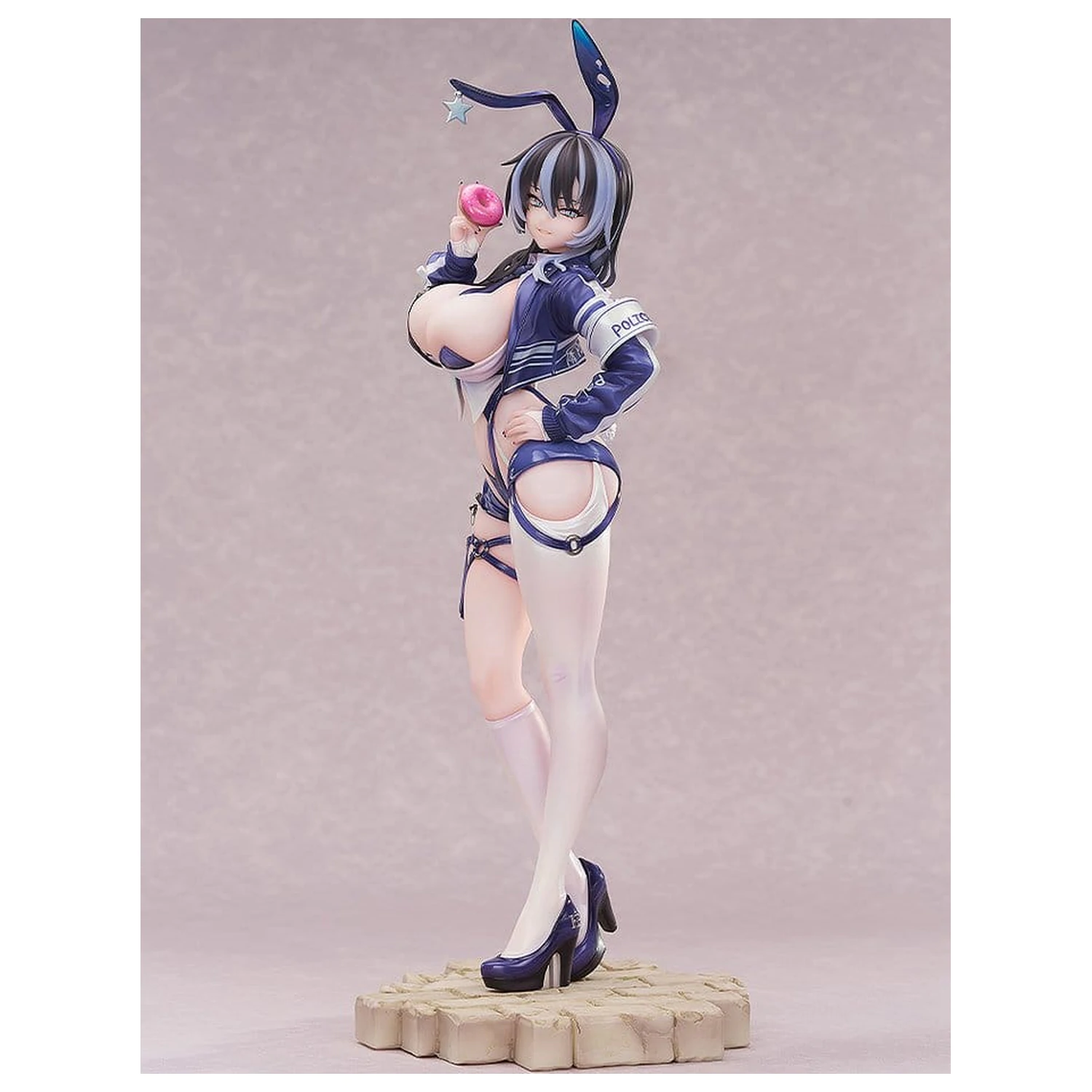 Original Character Figure 1/6 Bunny Cops_02 Illustration by CheLA77 30 cm product photo
