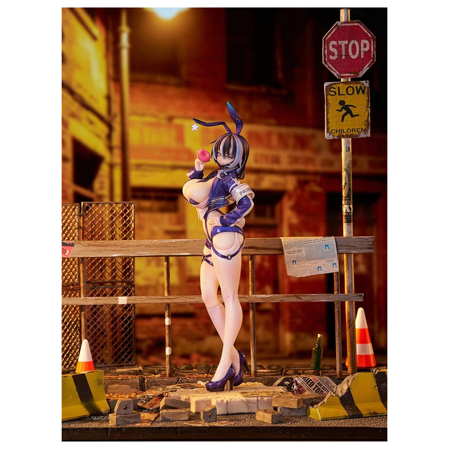 Original Character Figure 1/6 Bunny Cops_02 Illustration by CheLA77 30 cm product photo