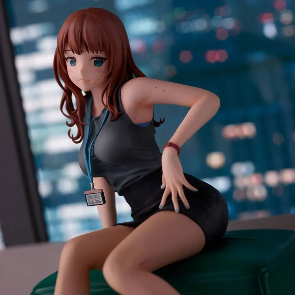 Original Illustration PVC Statue Doshima Illustration Senior Office Lady With Many Moles 23 cm product photo