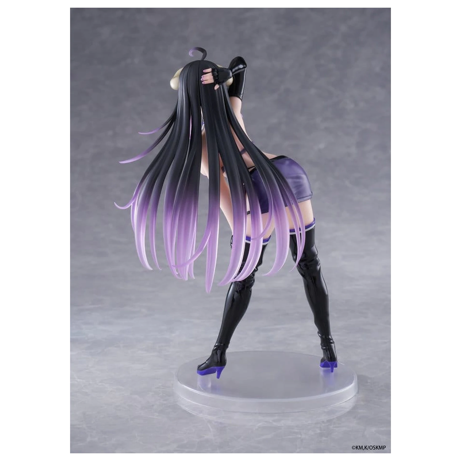 Overlord Coreful PVC Statue Albedo Grid Girl Ver. 18 cm      product photo