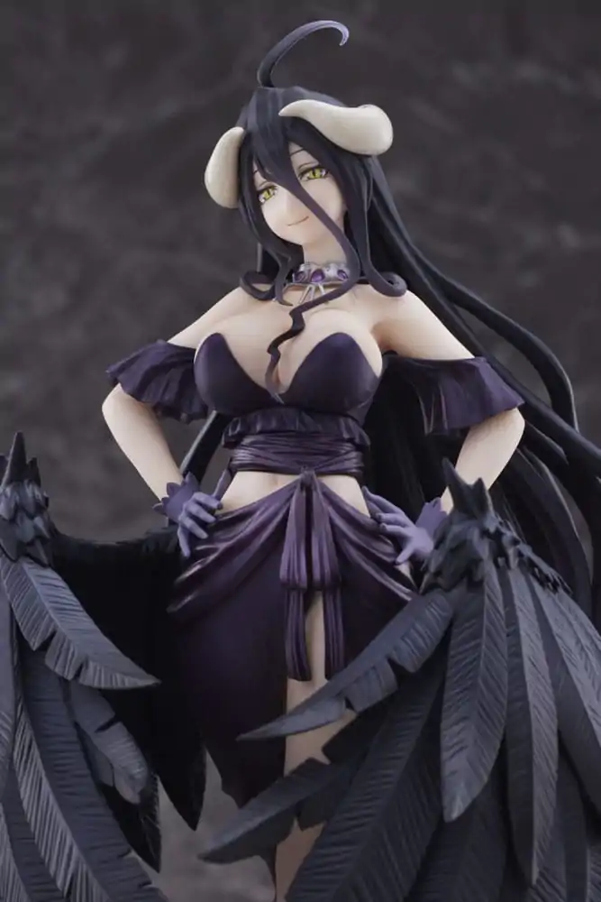 Overlord IV AMP PVC Statue Statue Albedo Black Dress Ver. 20 cm termékfotó