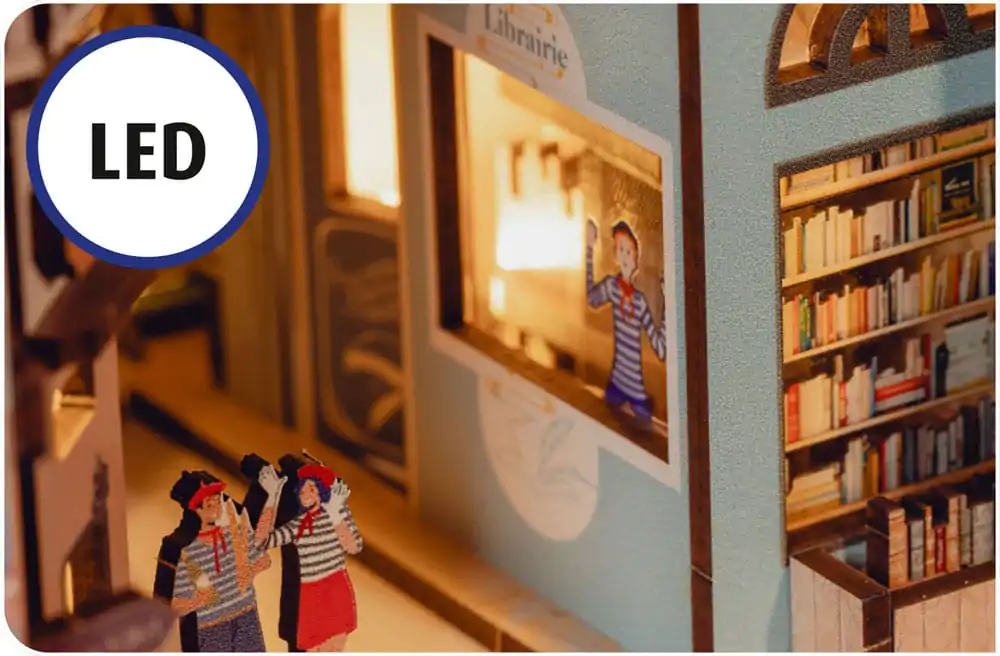 Paris Tiny Adventures Book Nook Mini Diorama 23 cm product photo