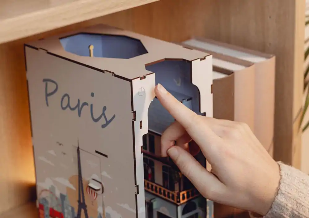 Paris Tiny Adventures Book Nook Mini Diorama 23 cm product photo