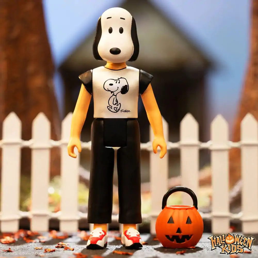 Peanuts Halloween Kids ReAction Action Figure Snoopy Boy 10 cm product photo