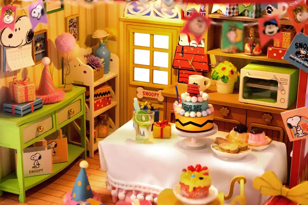 Peanuts Puremind Construction Birthday Party wooden building kit product photo