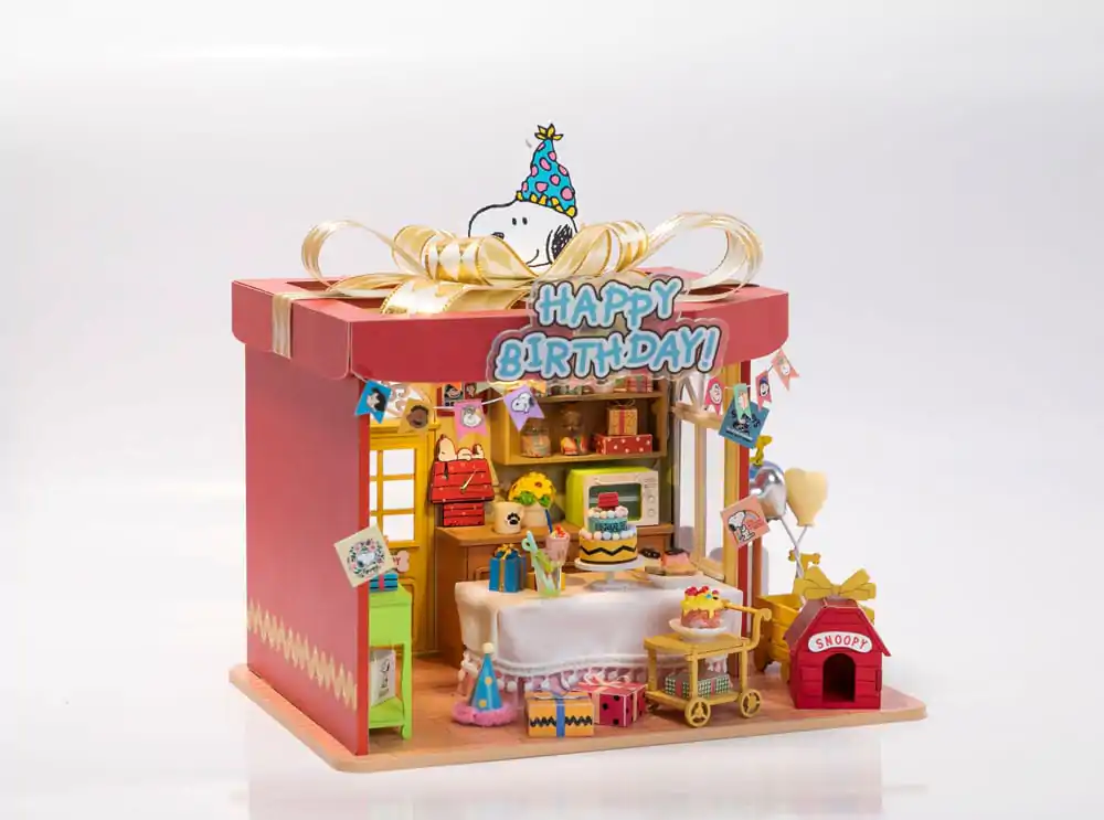 Peanuts Puremind Construction Birthday Party wooden building kit product photo