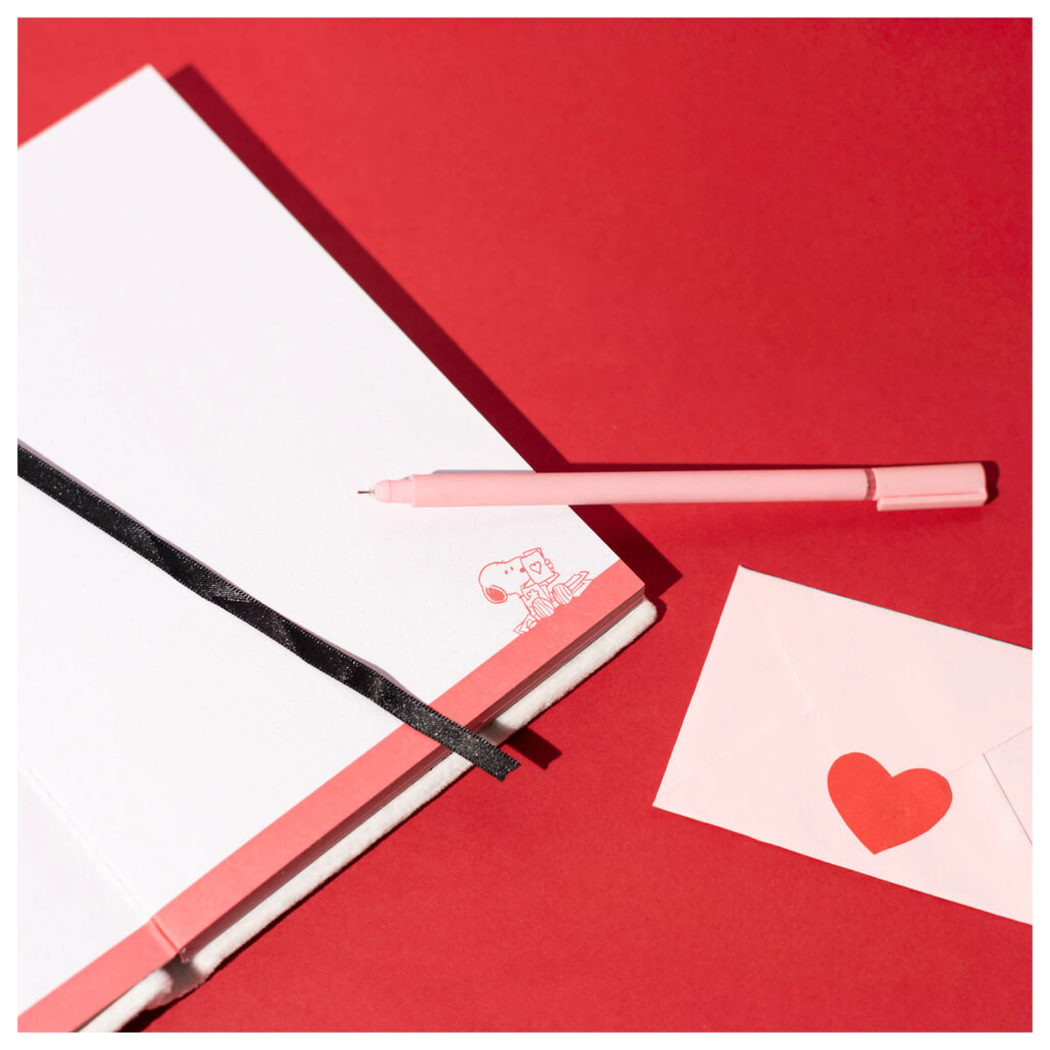 Peanuts Snoopy Premium A5 noteook product photo