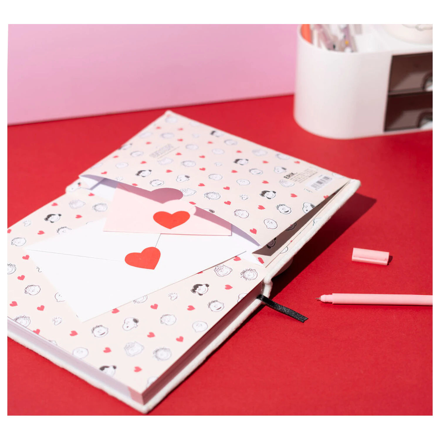 Peanuts Snoopy Premium A5 noteook product photo