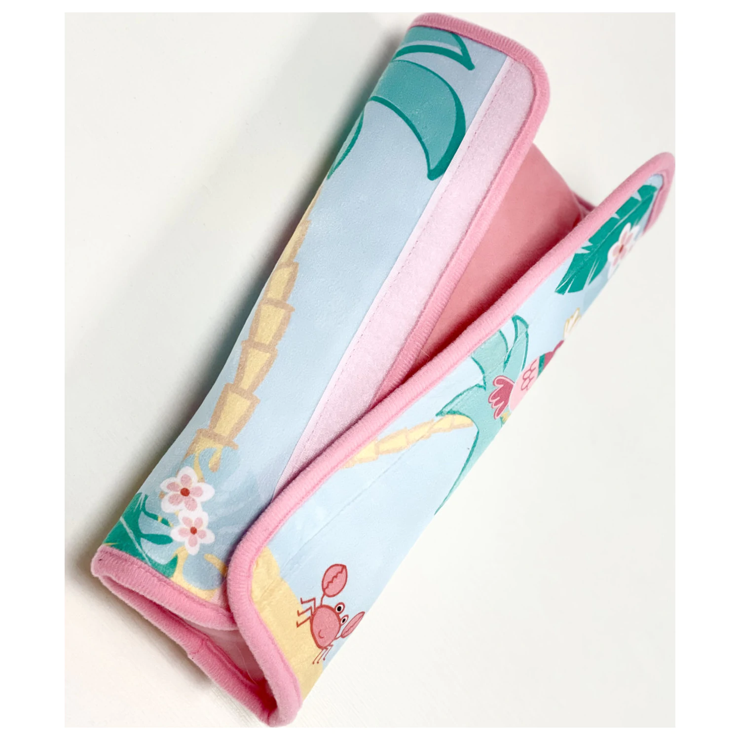 Peppa Pig Summer Seatbelt Protector Cushion product photo