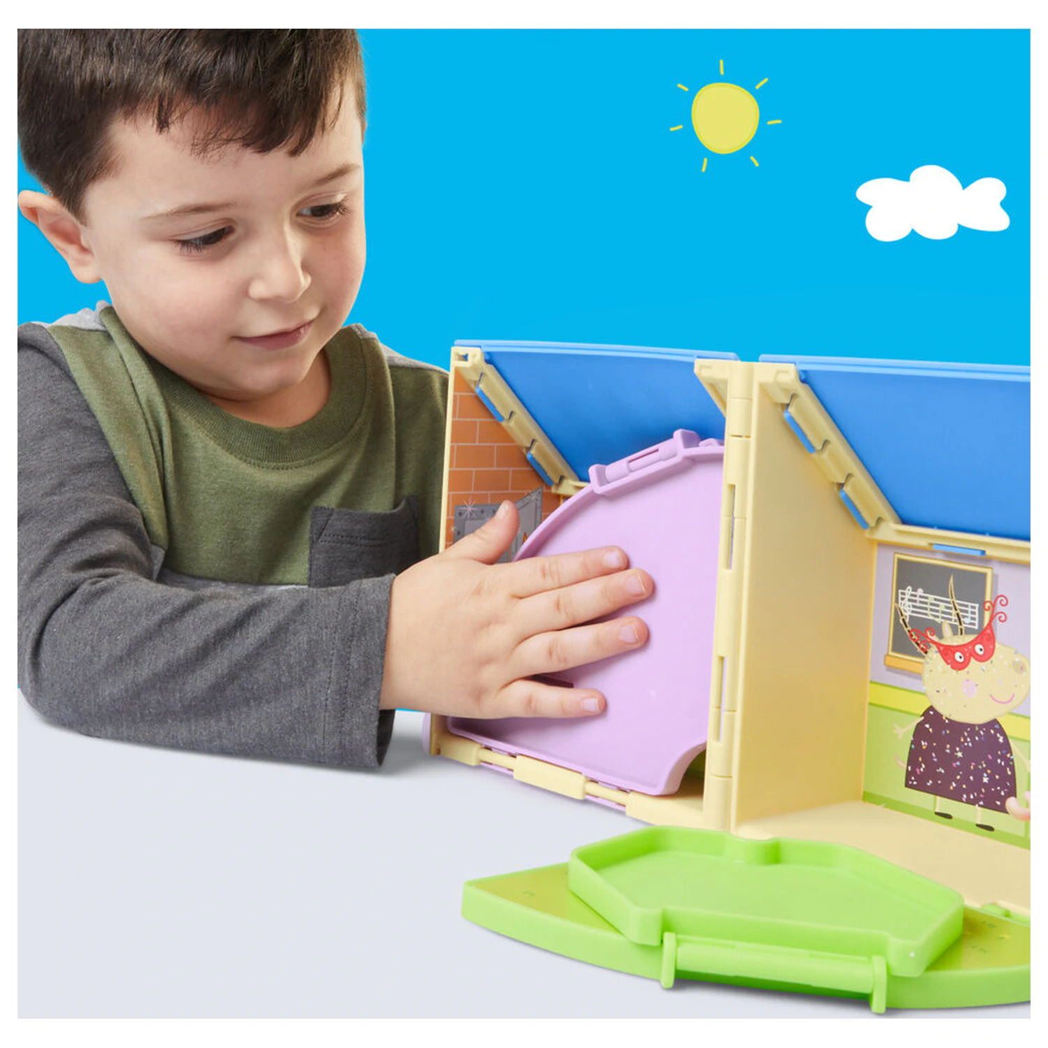 Peppa Pig Portable nursery playset product photo