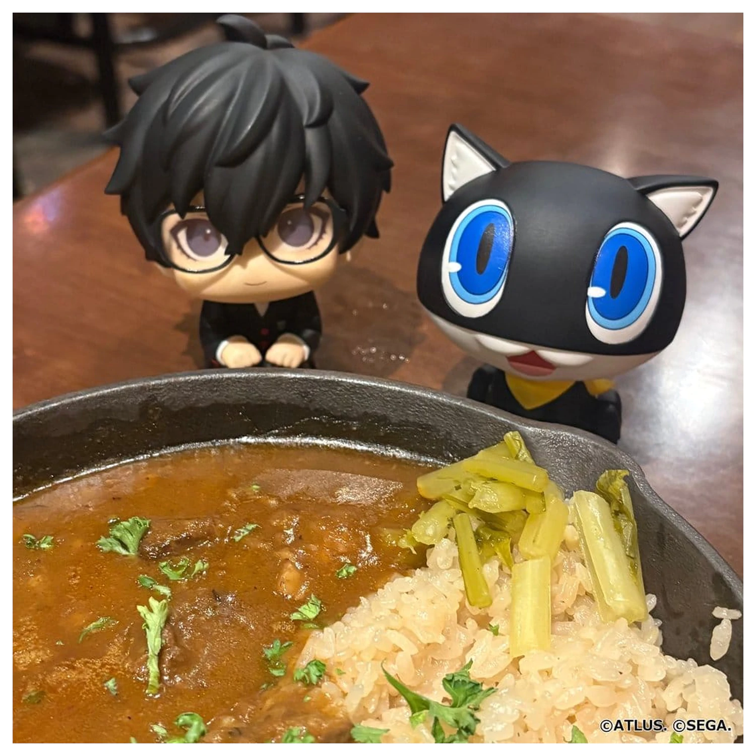 Persona 5 the Royal Look Up PVC Figures 2-Pack Hero & Morgana 11 cm (with gift) product photo