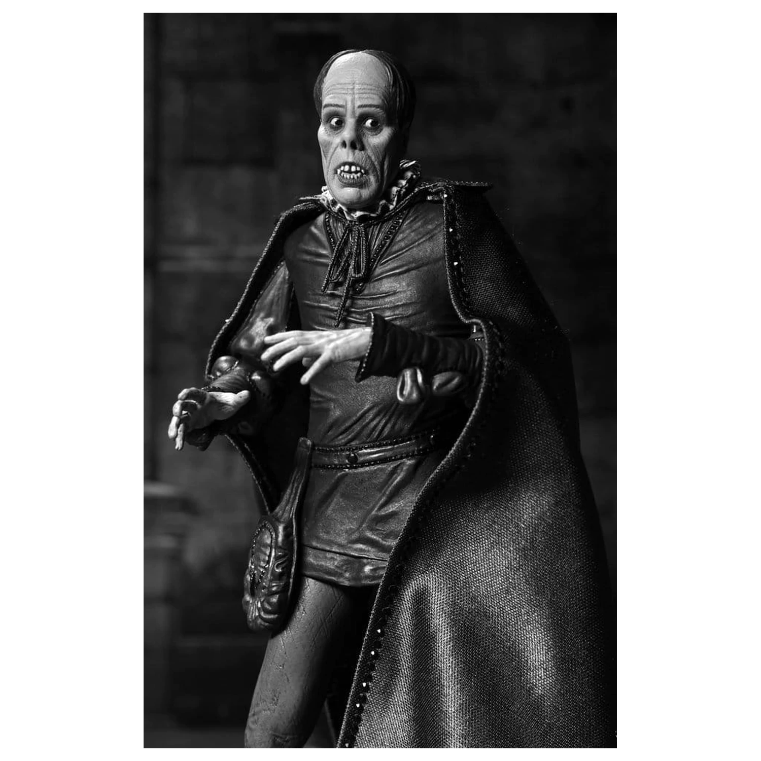 Phantom of the Opera (1925) Ultimate Action Figure Masque of the Red Death (B&W) 18 cm product photo