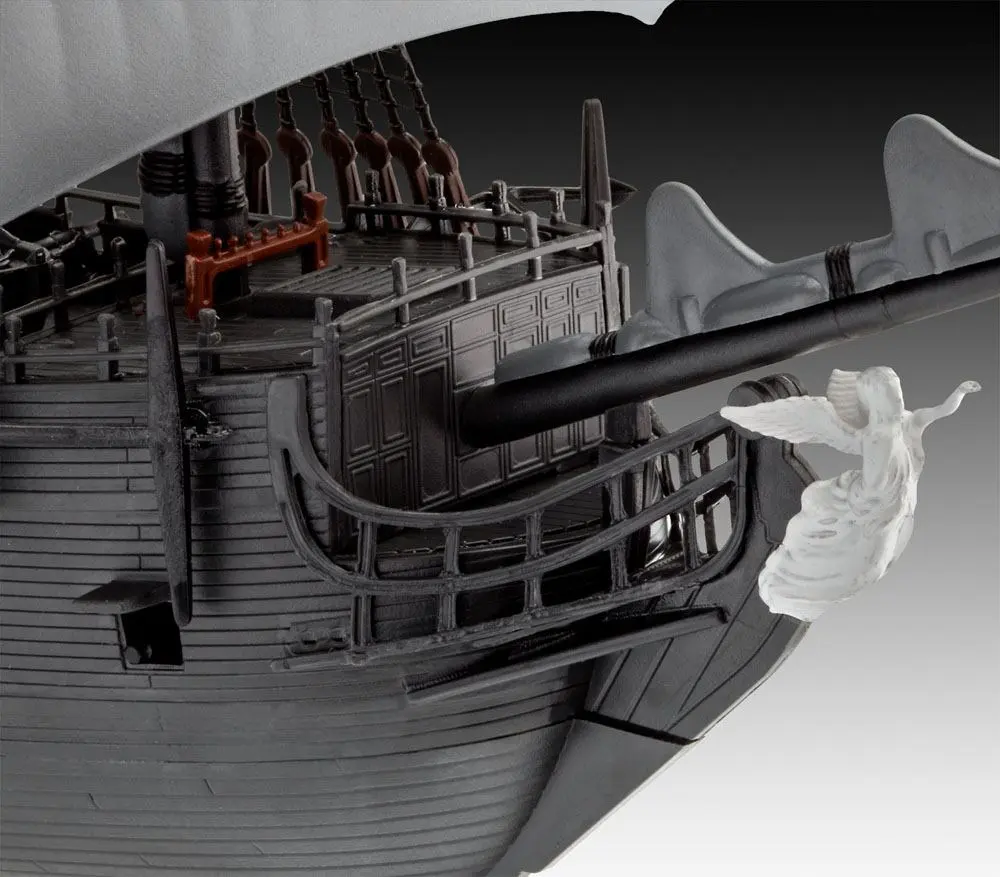 Pirates of the Caribbean Dead Men Tell No Tales Easy-Click Model Kit 1/150 Black Pearl 26 cm product photo