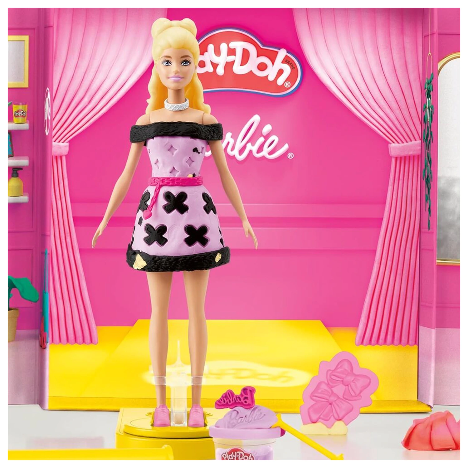 Play-Doh Barbie Designer Fashion show playset product photo