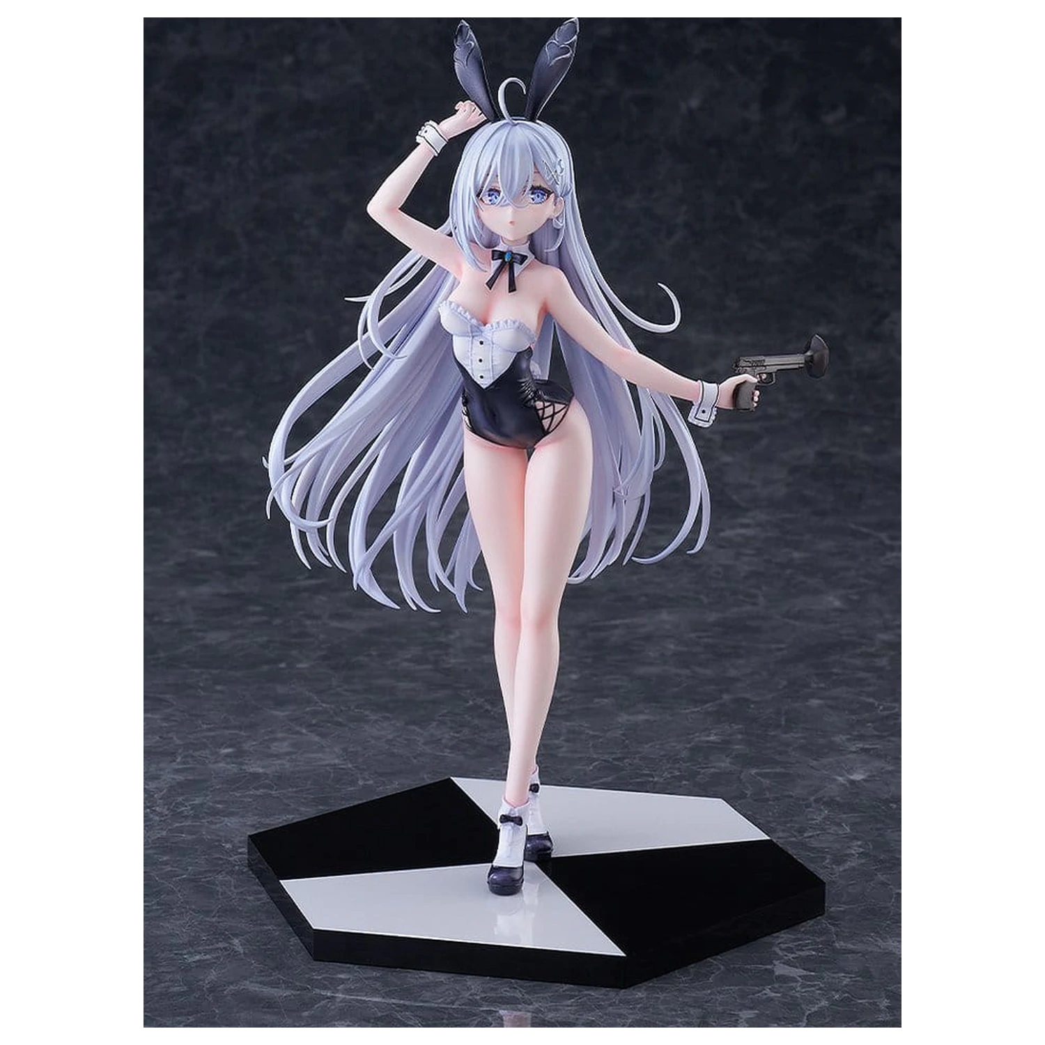 Playing Death Games to Put Food on the Table Wolf PVC Statue 1/7 Yuki 27 cm  product photo