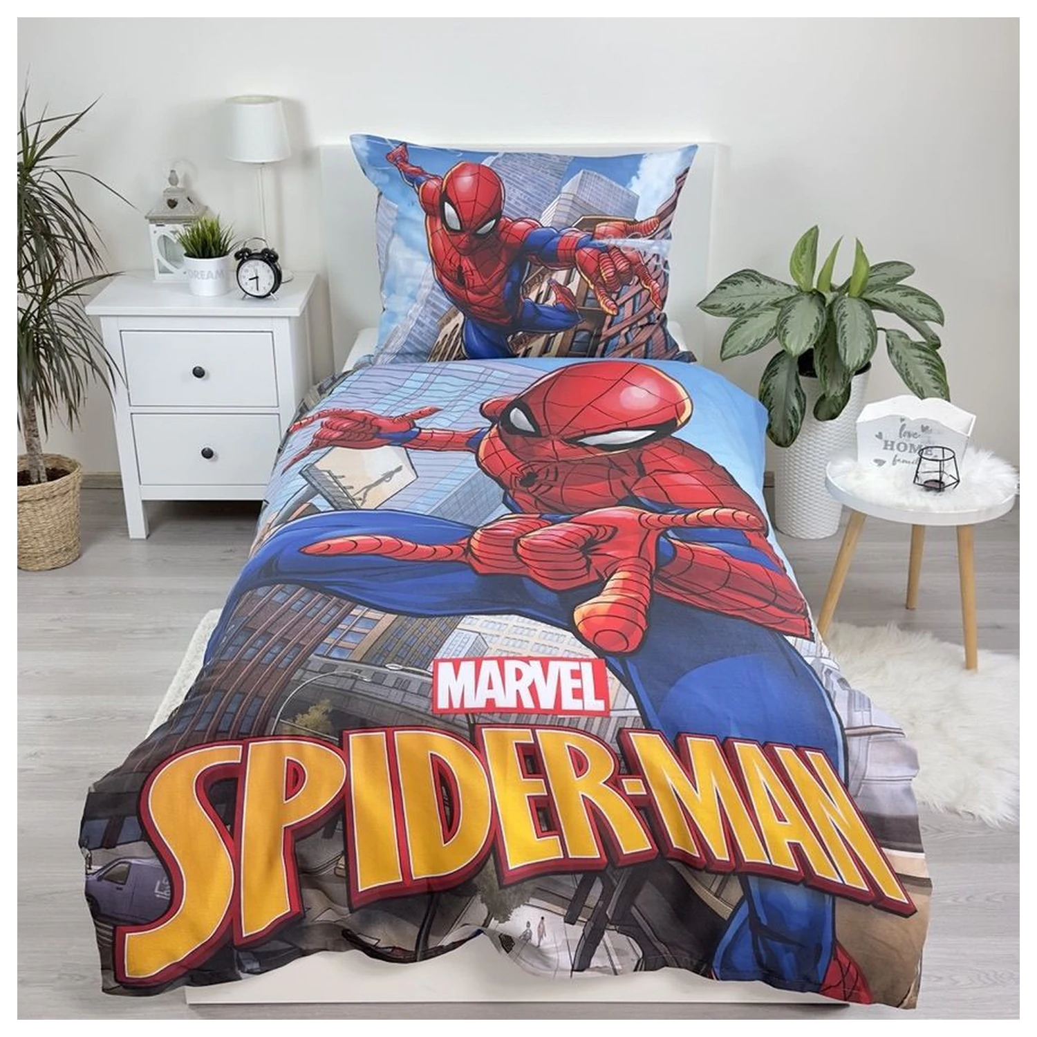 Spider-Man City Glider Duvet Cover product photo