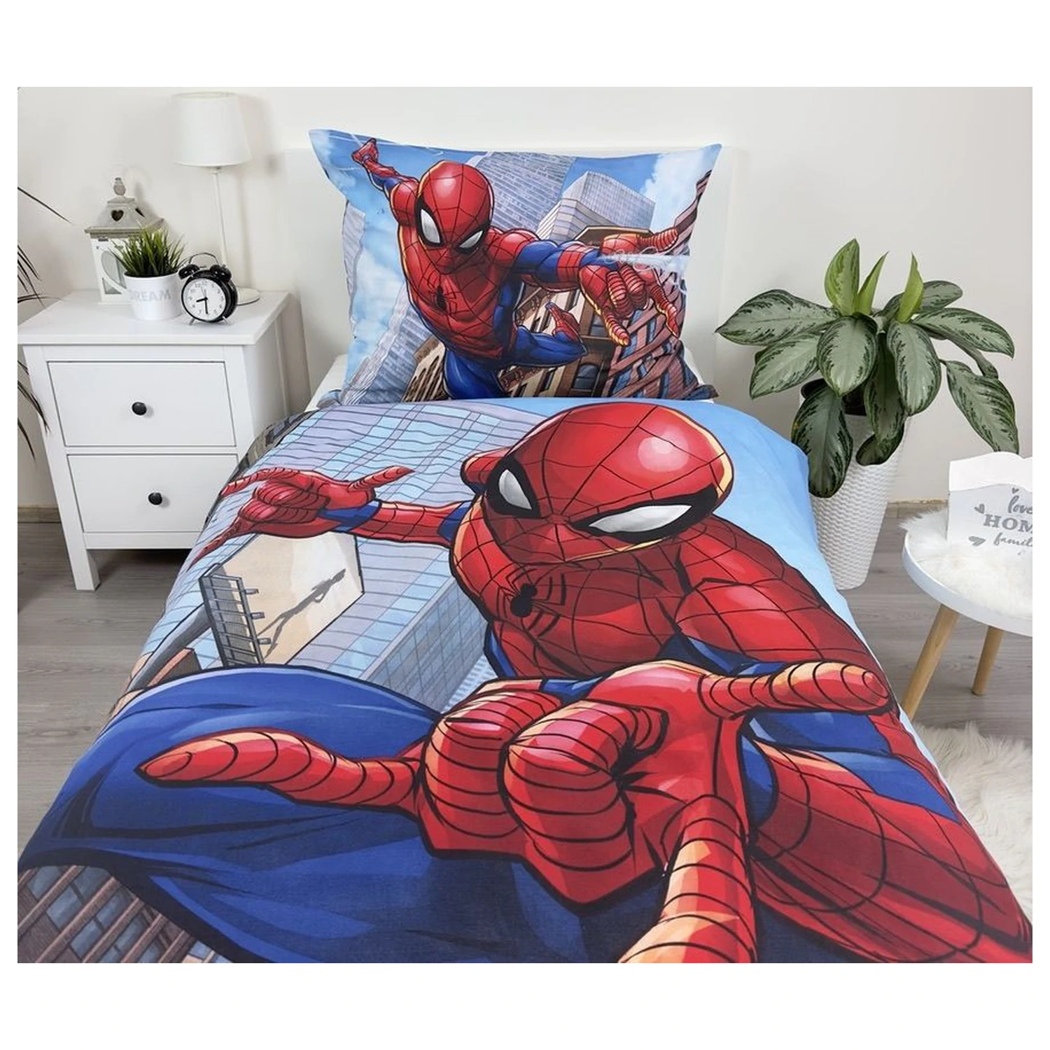 Spider-Man City Glider Duvet Cover product photo
