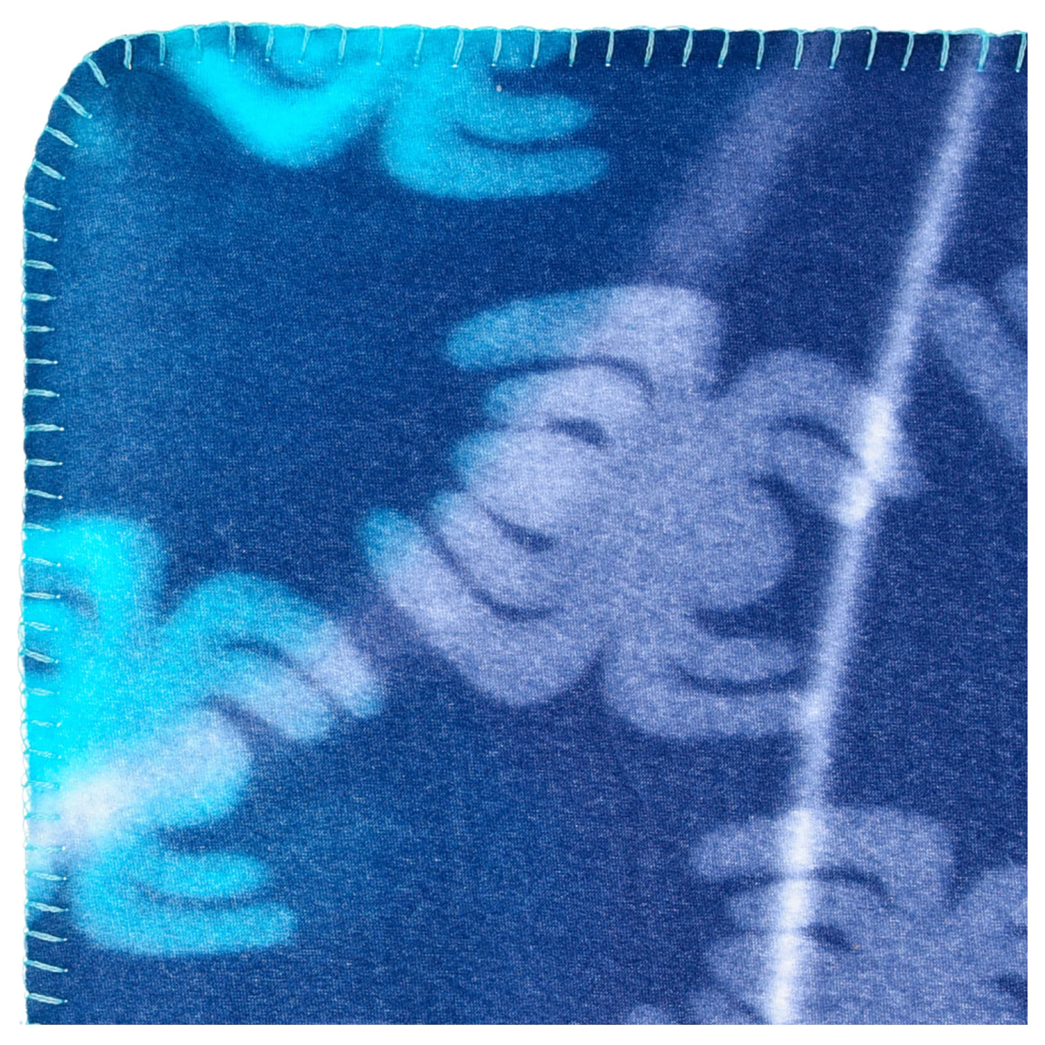 Spider-Man Spidey Cuddle fleece blanket product photo