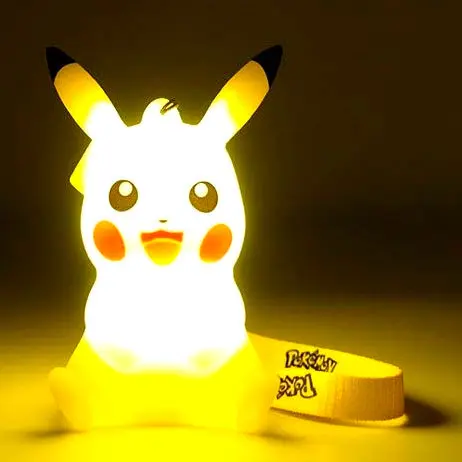 Pokémon Light-Up Figure Pikachu 9 cm termékfotó