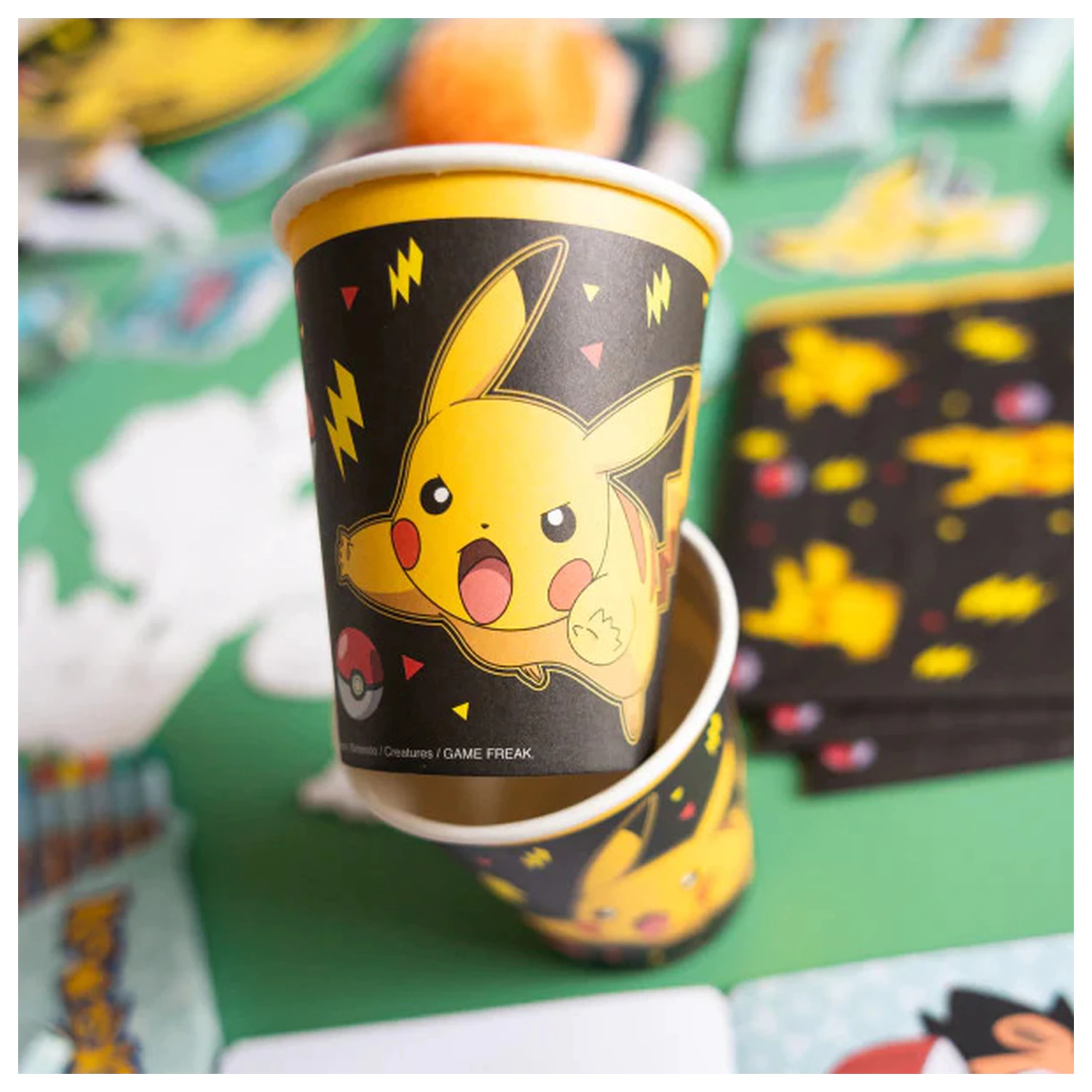 Pokémon Yellow Thunder Paper Cups 8 pcs 237 ml product photo