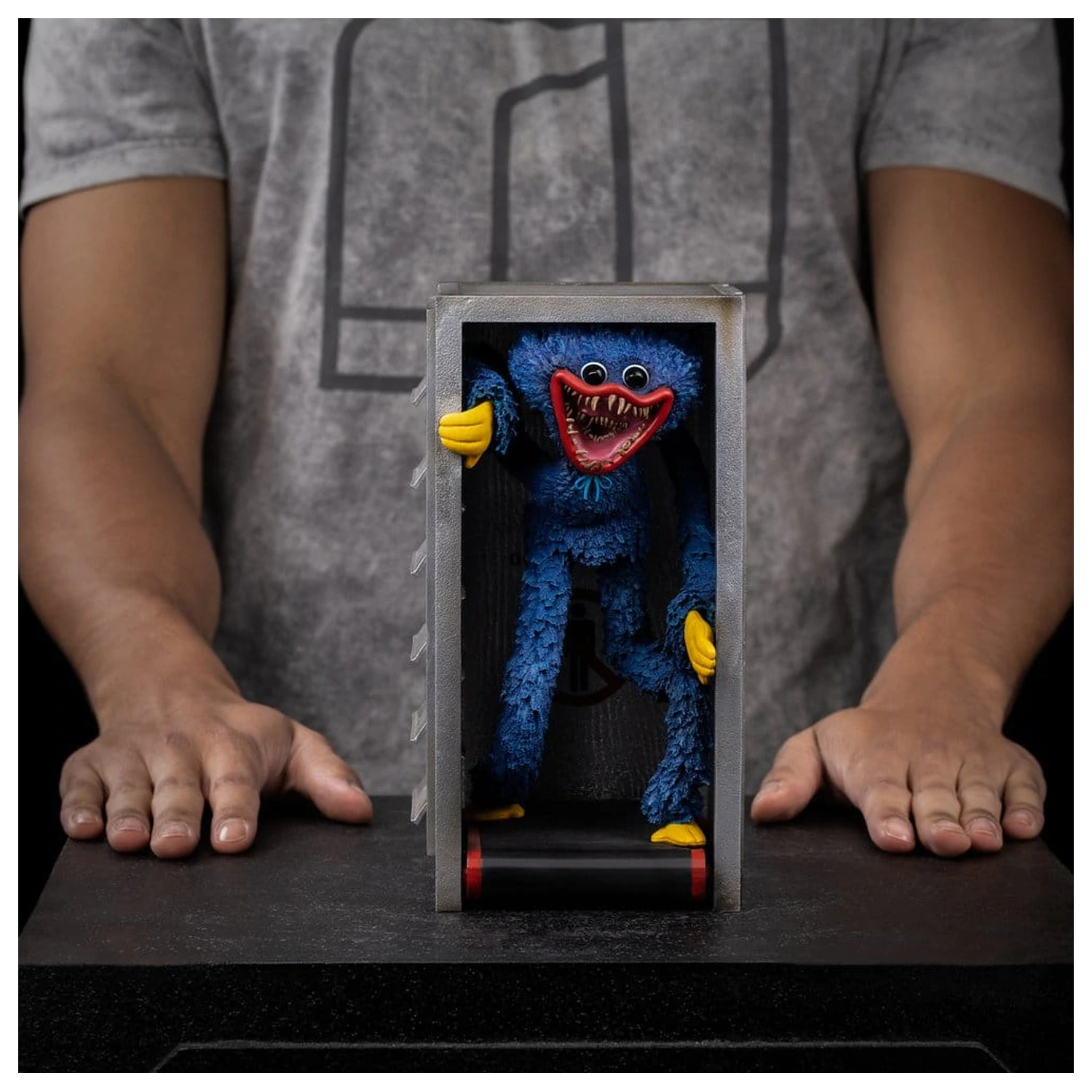 Poppy Playtime Art Scale Statue 1/10 Huggy Wuggy 24 cm product photo
