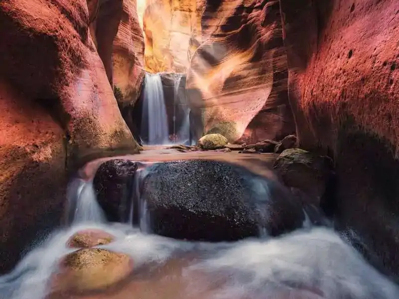 Power of Nature Jigsaw Puzzle The Waterfall in Red Canyon (1500 pieces) product photo