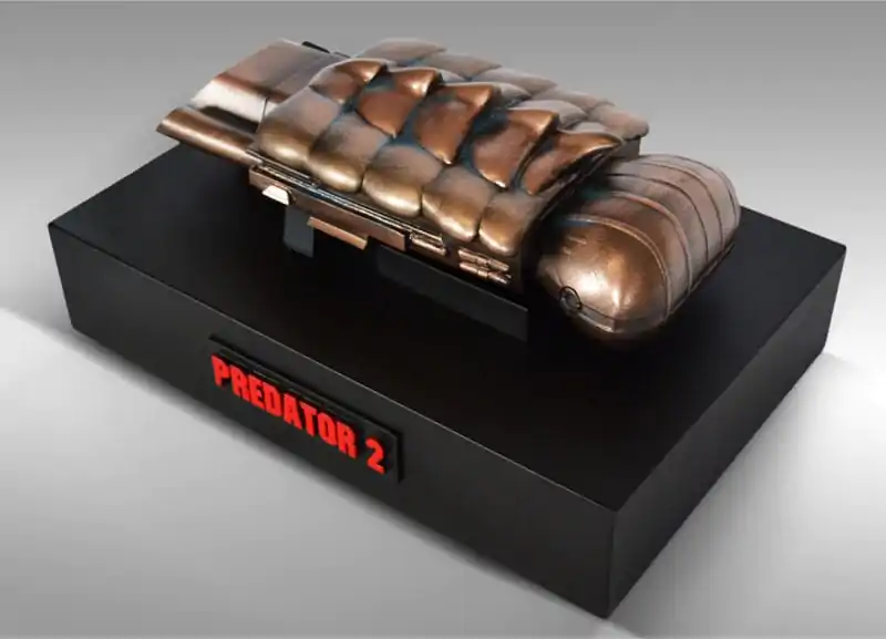 Predator 2 Model Life-Size Replica Plasmacaster 25 cm product photo