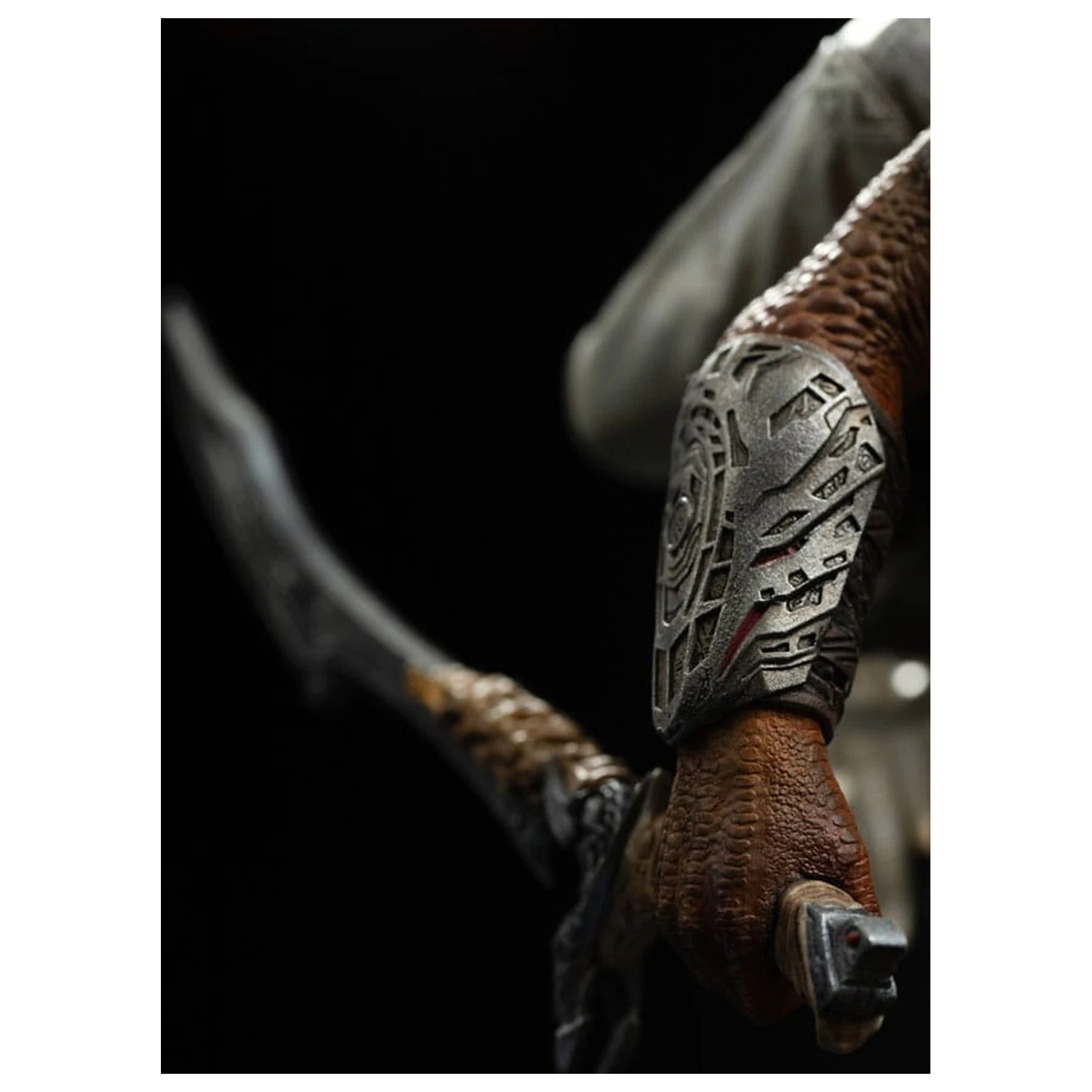 Predator: Badlands Art Scale Statue 1/10 Predator Dek & Thia 27 cm product photo