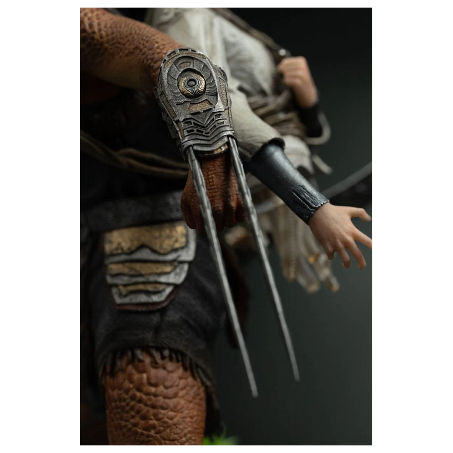 Predator: Badlands Art Scale Statue 1/10 Predator Dek & Thia 27 cm product photo