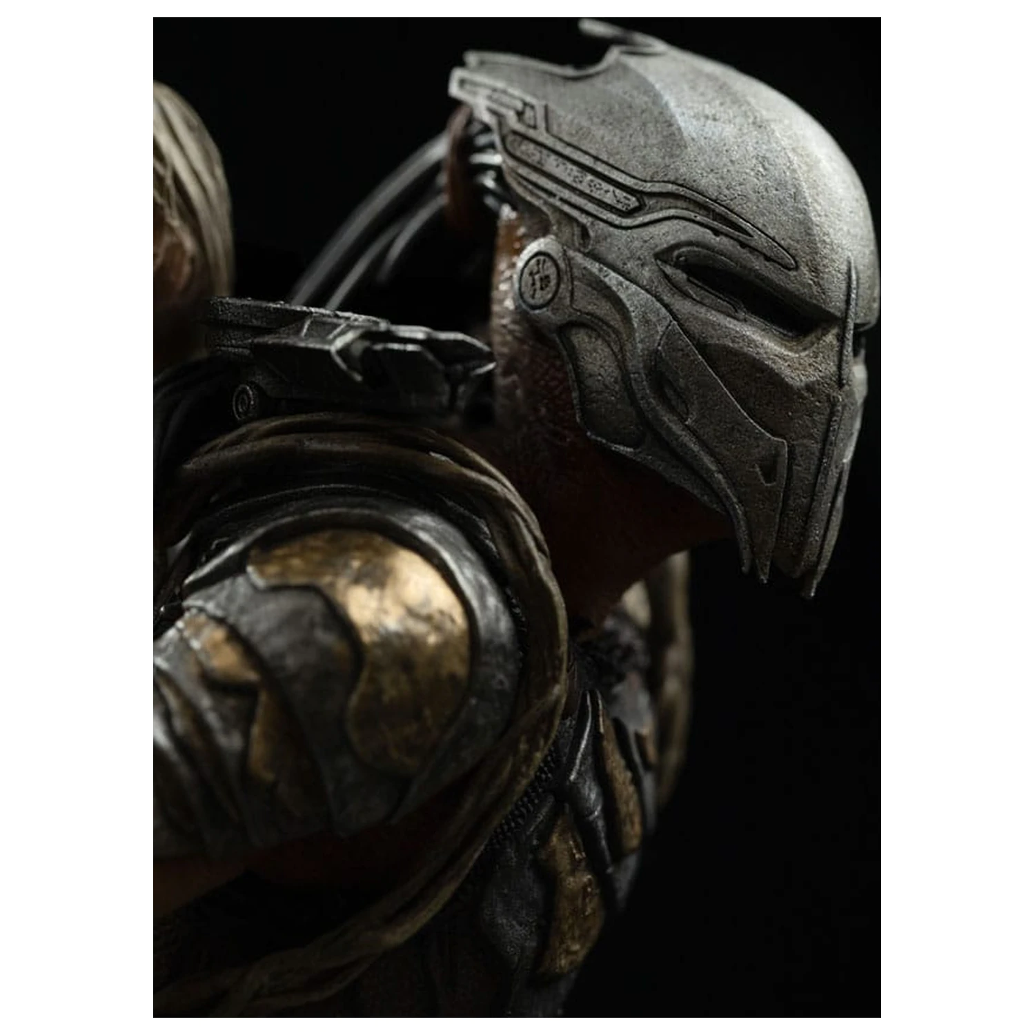 Predator: Badlands Art Scale Statue 1/10 Predator Dek & Thia 27 cm product photo