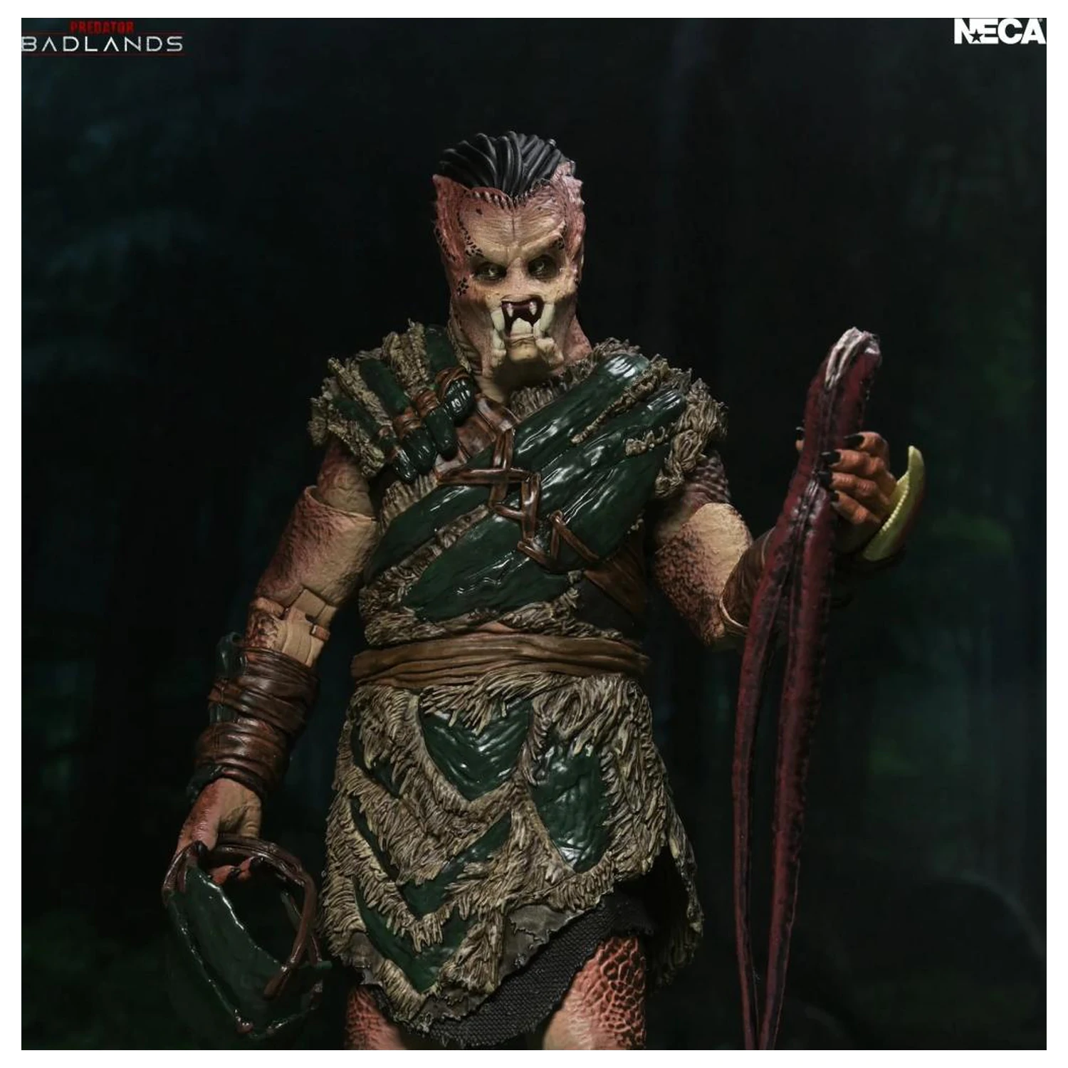 Predator: Badlands Dek "Bone Bison Armor" Ultimate Figure 17cm product photo