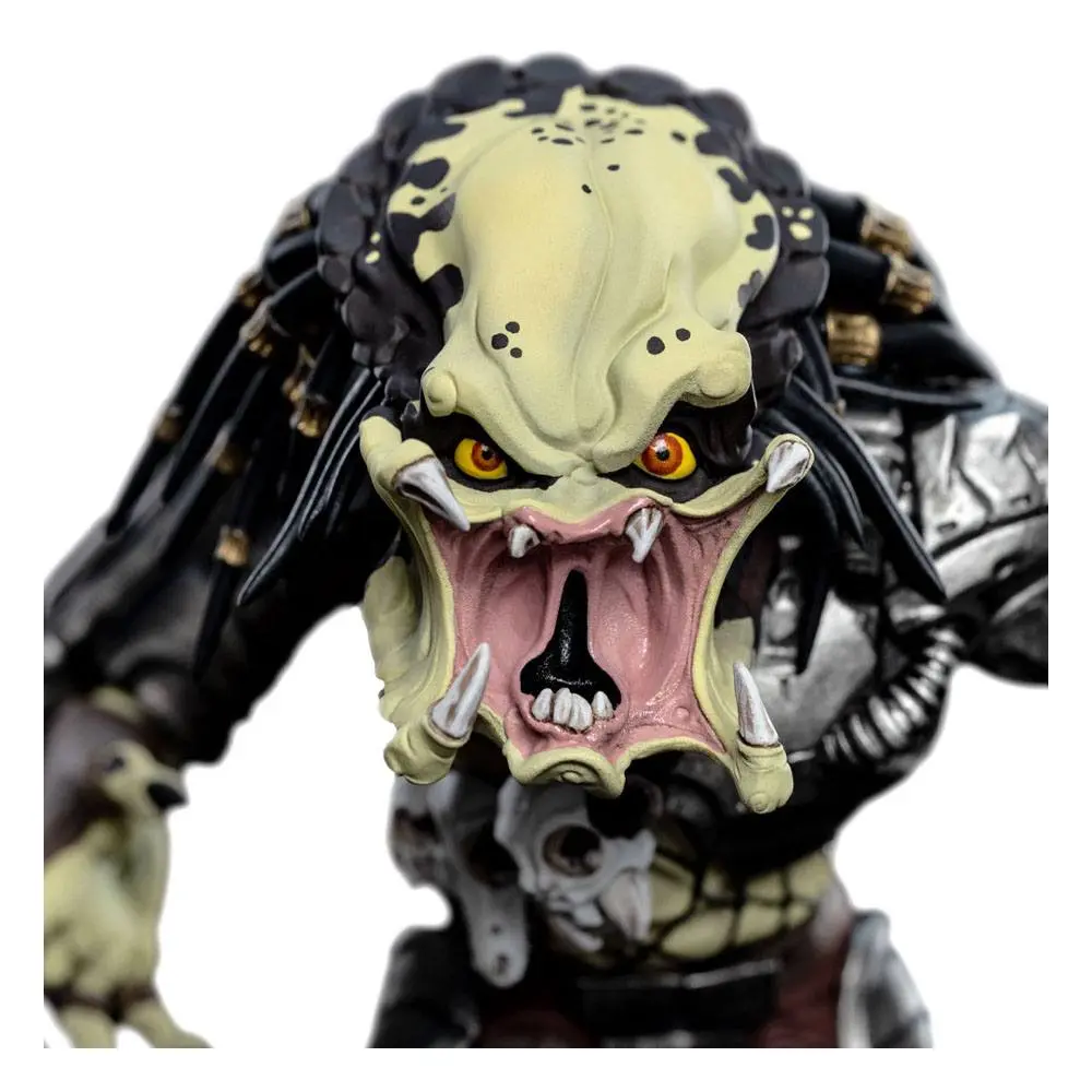 Predator Mini Epics Vinyl Figure Yautja (Unmasked) Gamestop Exclusive 17 cm product photo