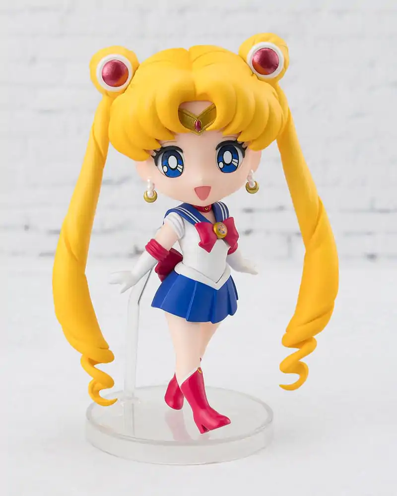 Pretty Guardian Sailor Moon R Figuarts mini Action Figure Sailor Moon Crystal Star Compact Edition 9 cm product photo