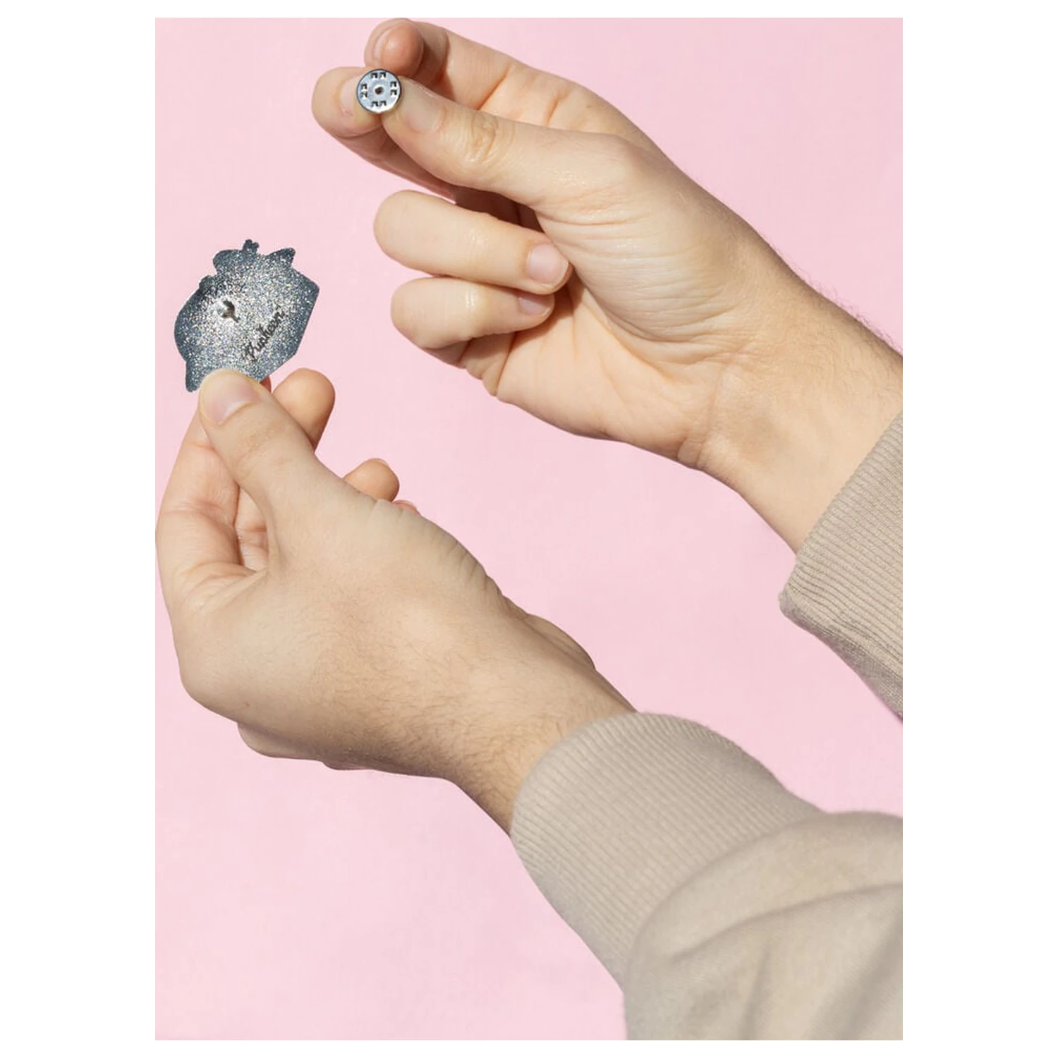 Pusheen set of 4 pins product photo